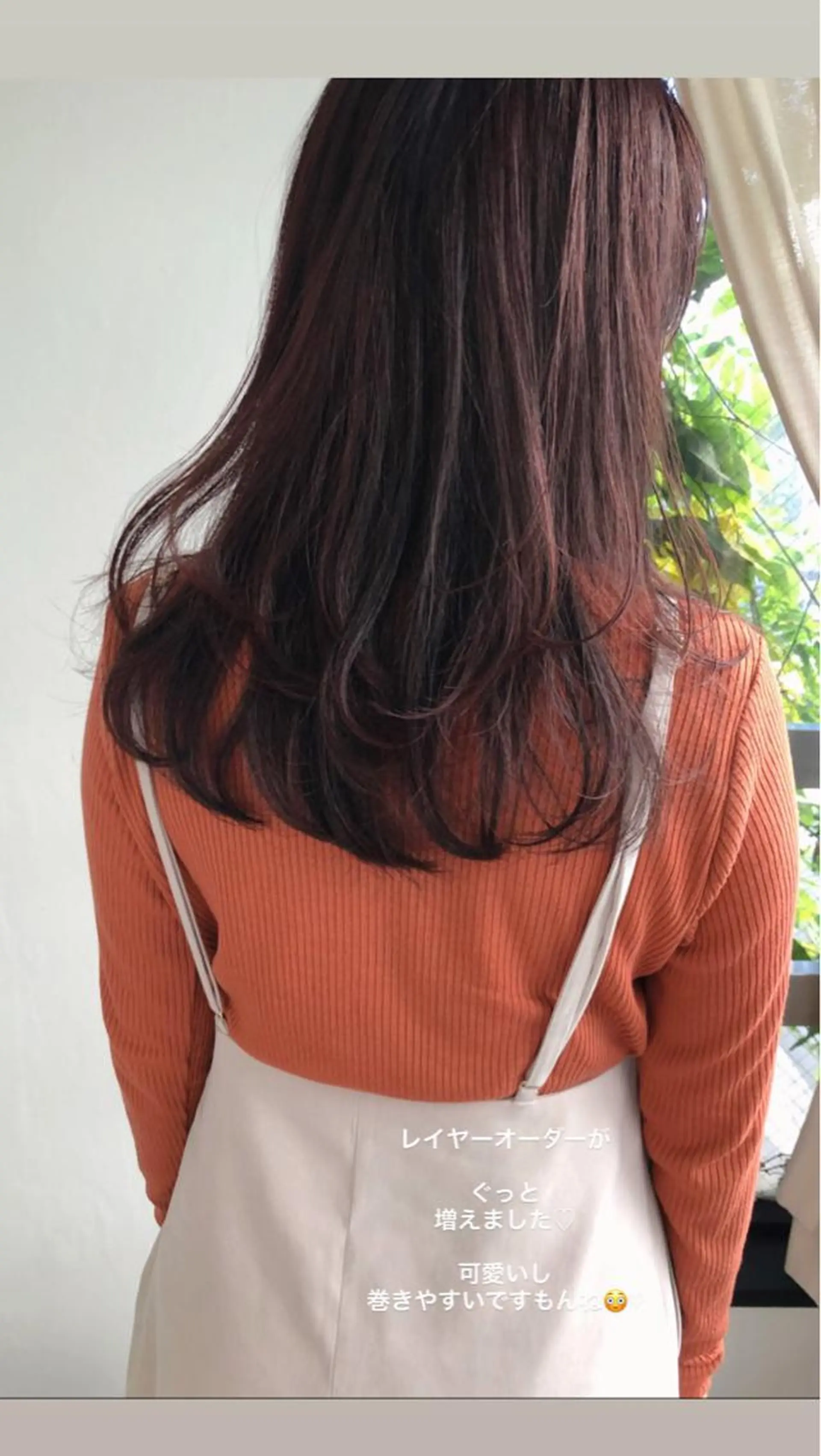 セミロング 🤍LOREN エリコ🌈のヘアスタイル