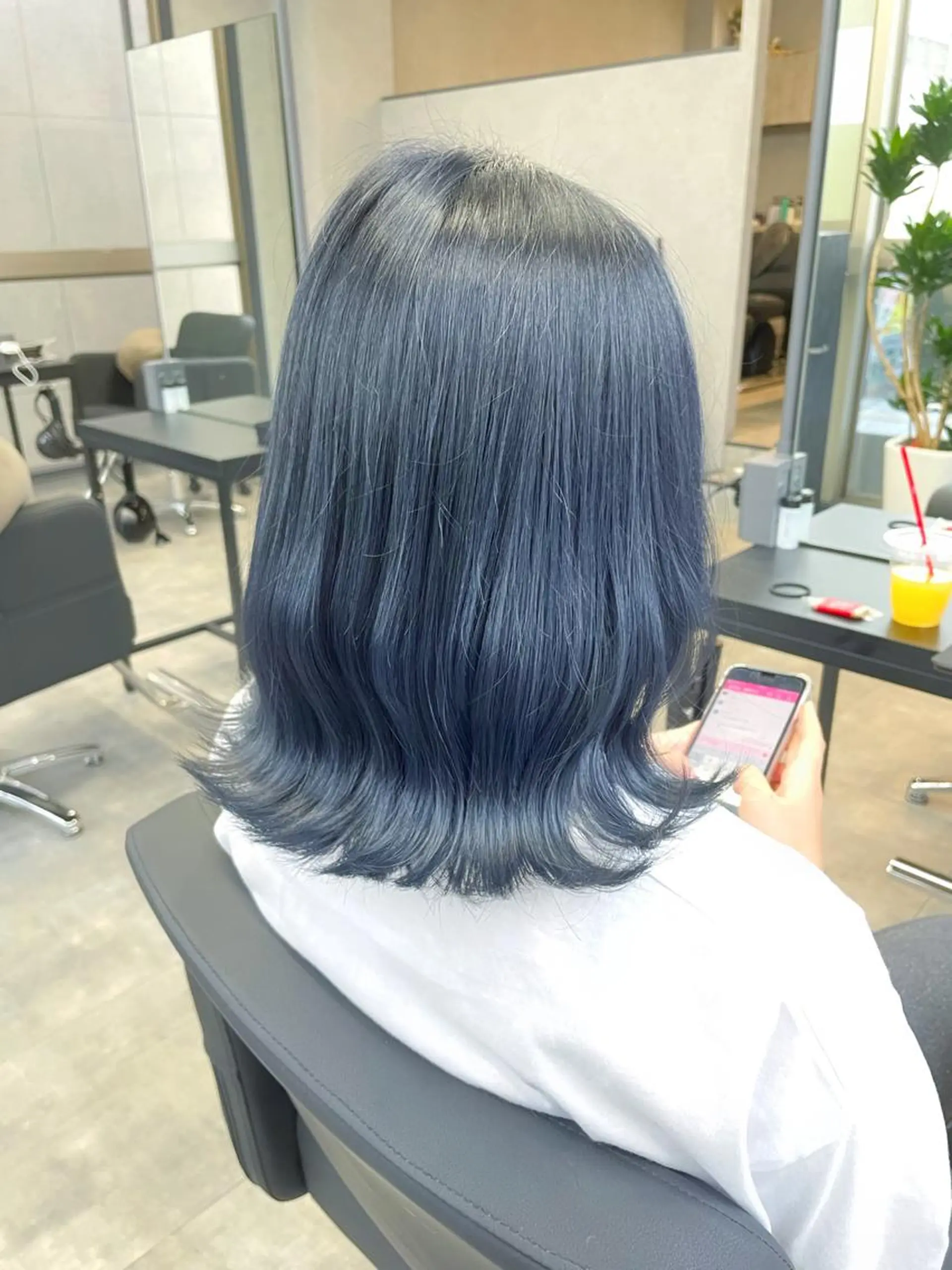 ショート カラー ブルーカラー 朝倉 海斗のヘアスタイル