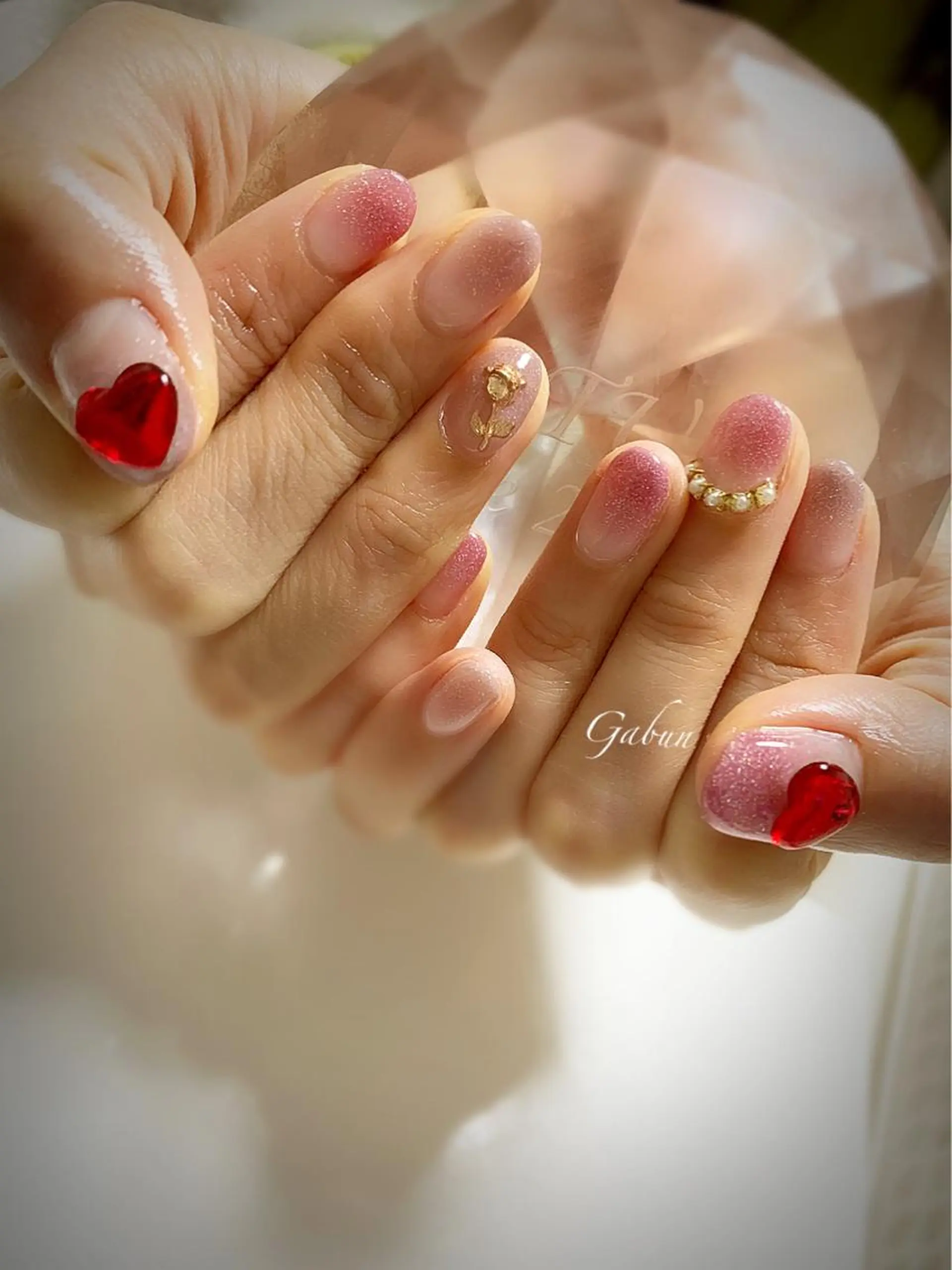 ショート LOTUS ネイルサロンのネイルデザイン