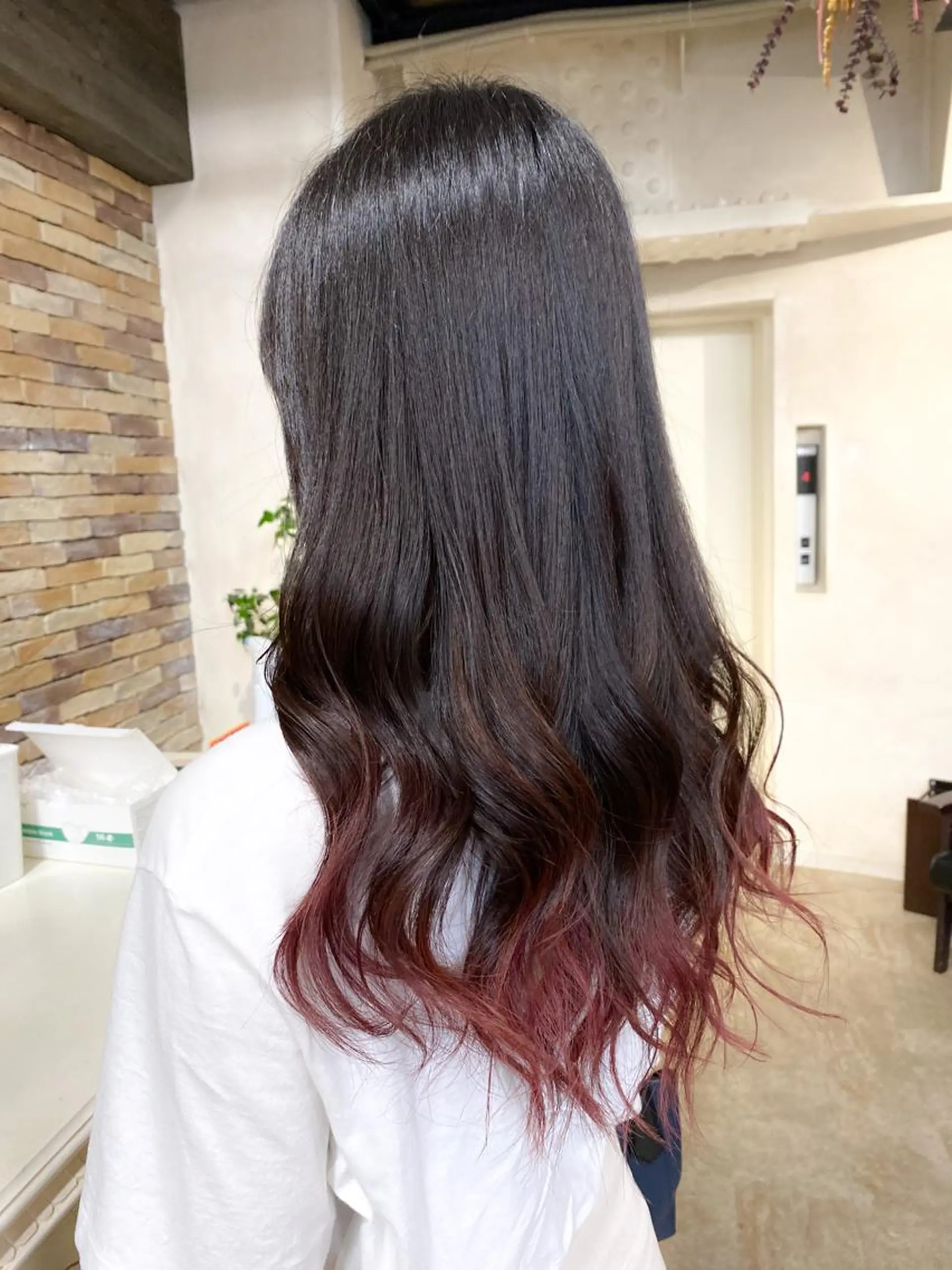 ロング カラー ブリーチ グラデーションカラー ラベンダーカラー ピンクカラー ピンクラベンダー ヘアカラー ミニモお気に入り数 No.1宍戸雄弥のヘアスタイル