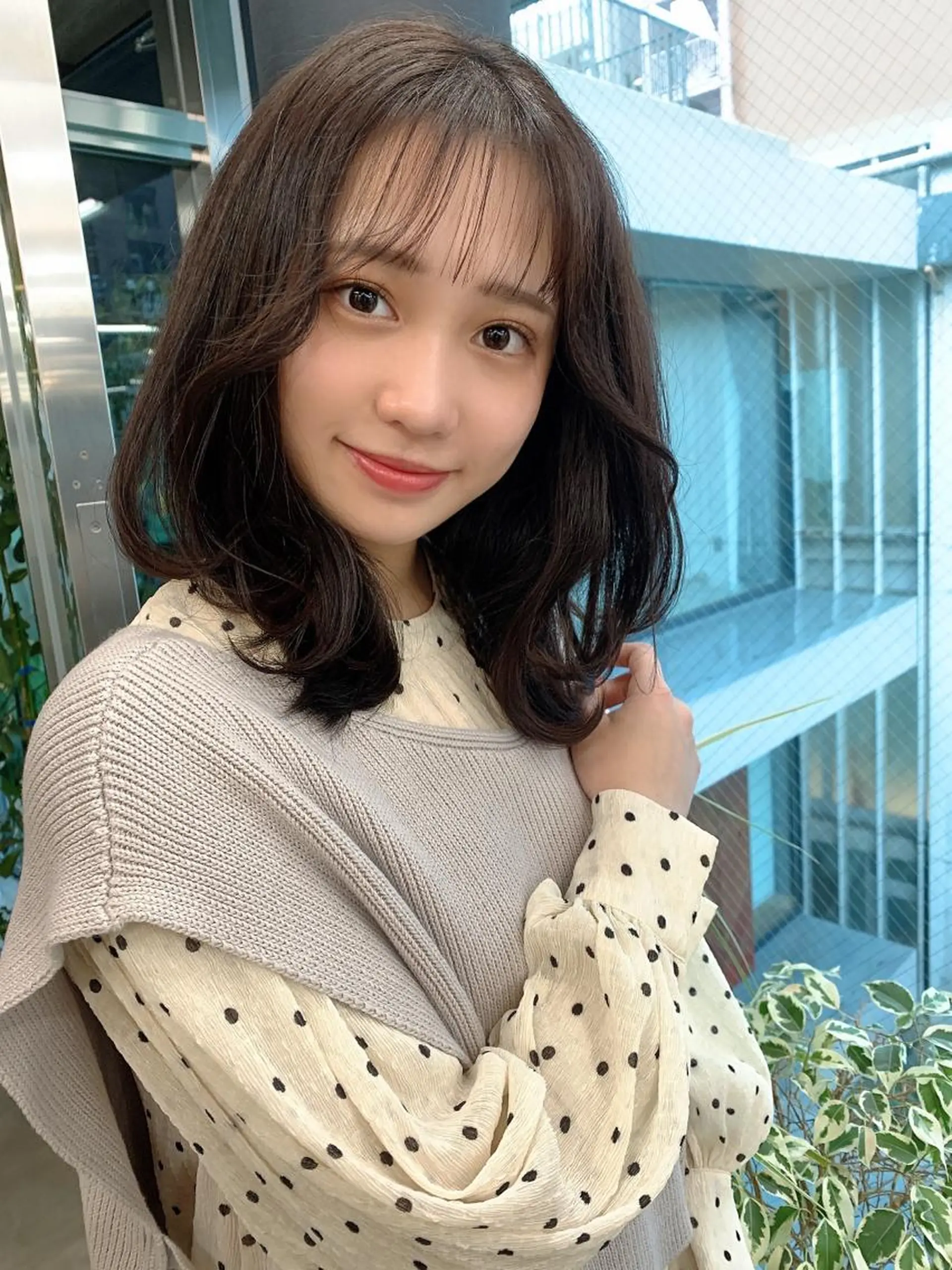 ミディアム カラー ミディアムパーマ ベージュカラー ブリーチ ケアブリーチ ダブルカラー 透明感/オリーブ/ グレージュ/YUKAのヘアスタイル