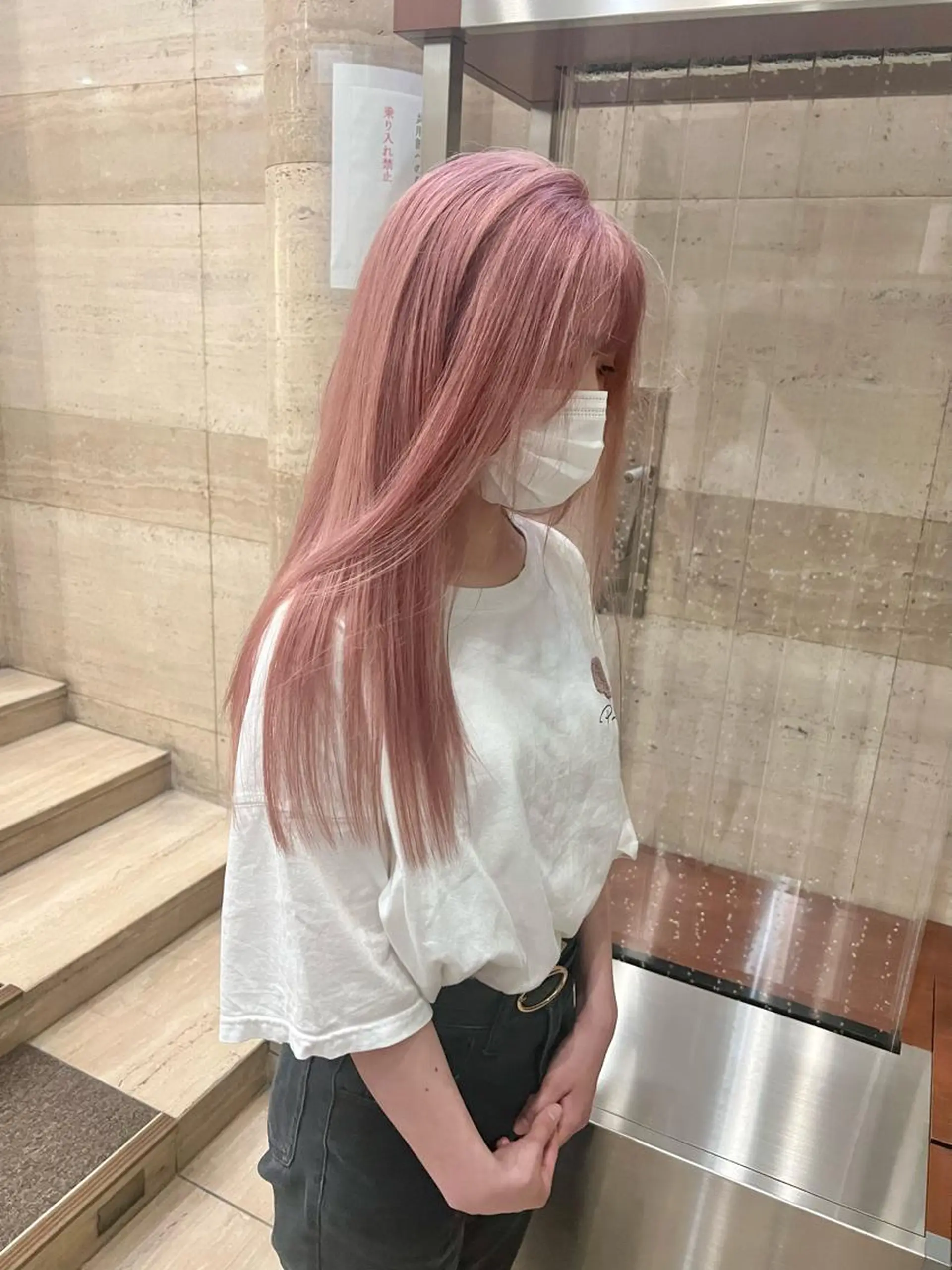 ロング カラー 縮毛矯正 Via officialのヘアスタイル