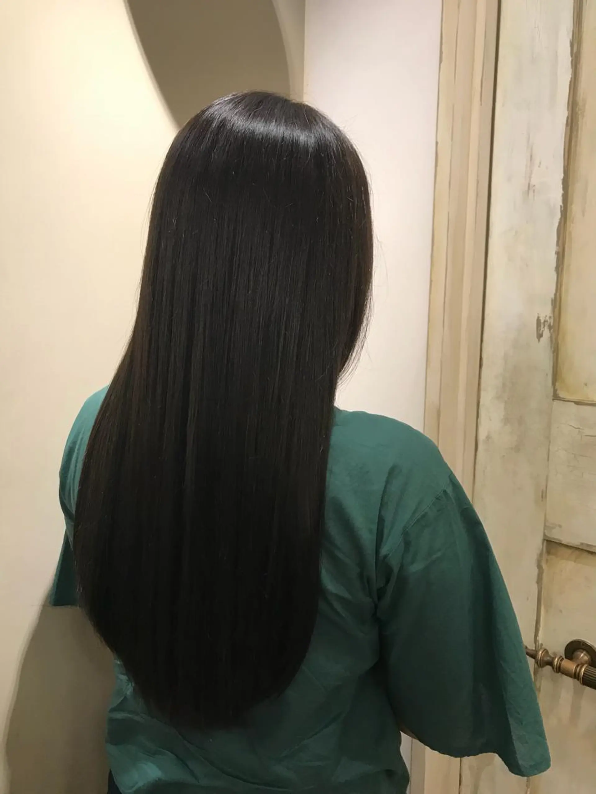 ロング カラー ブラウンカラー オリーブブラウン トリートメント 美容室moon所属・韓国スタイル🇰🇷 annaのヘアスタイル