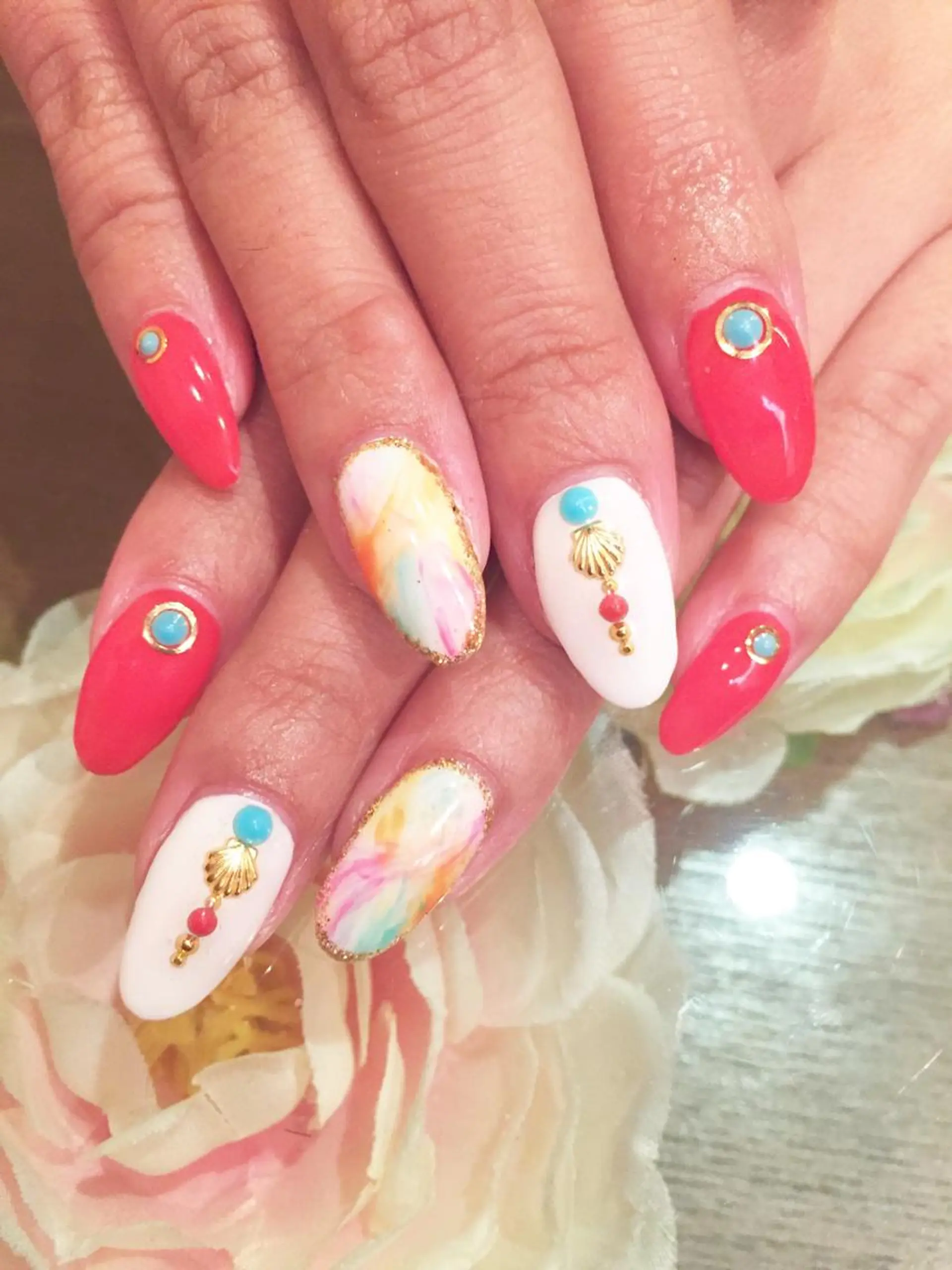 ネイル Nest 三田のマツエク・マツパデザイン