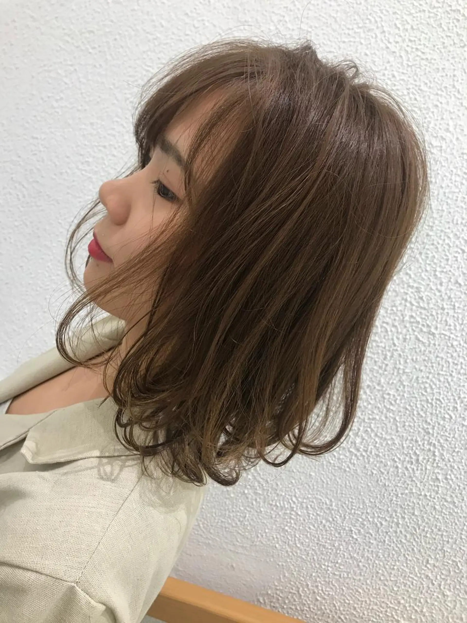 ミディアム カラー ウエモト　タク ショート/レイヤーのヘアスタイル