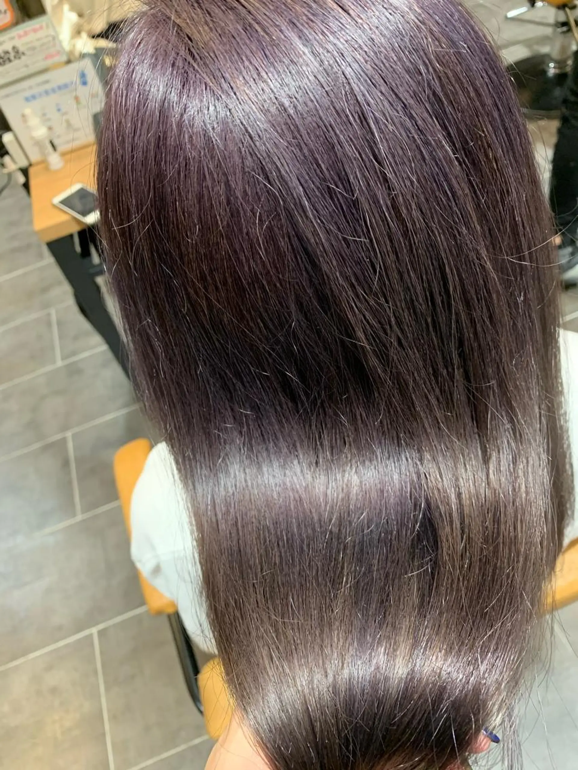 ロング カラー ブリーチ グレージュ パープルカラー パープルグレージュ Gain所属・Gain Nanamiのエステ・リラクイメージ