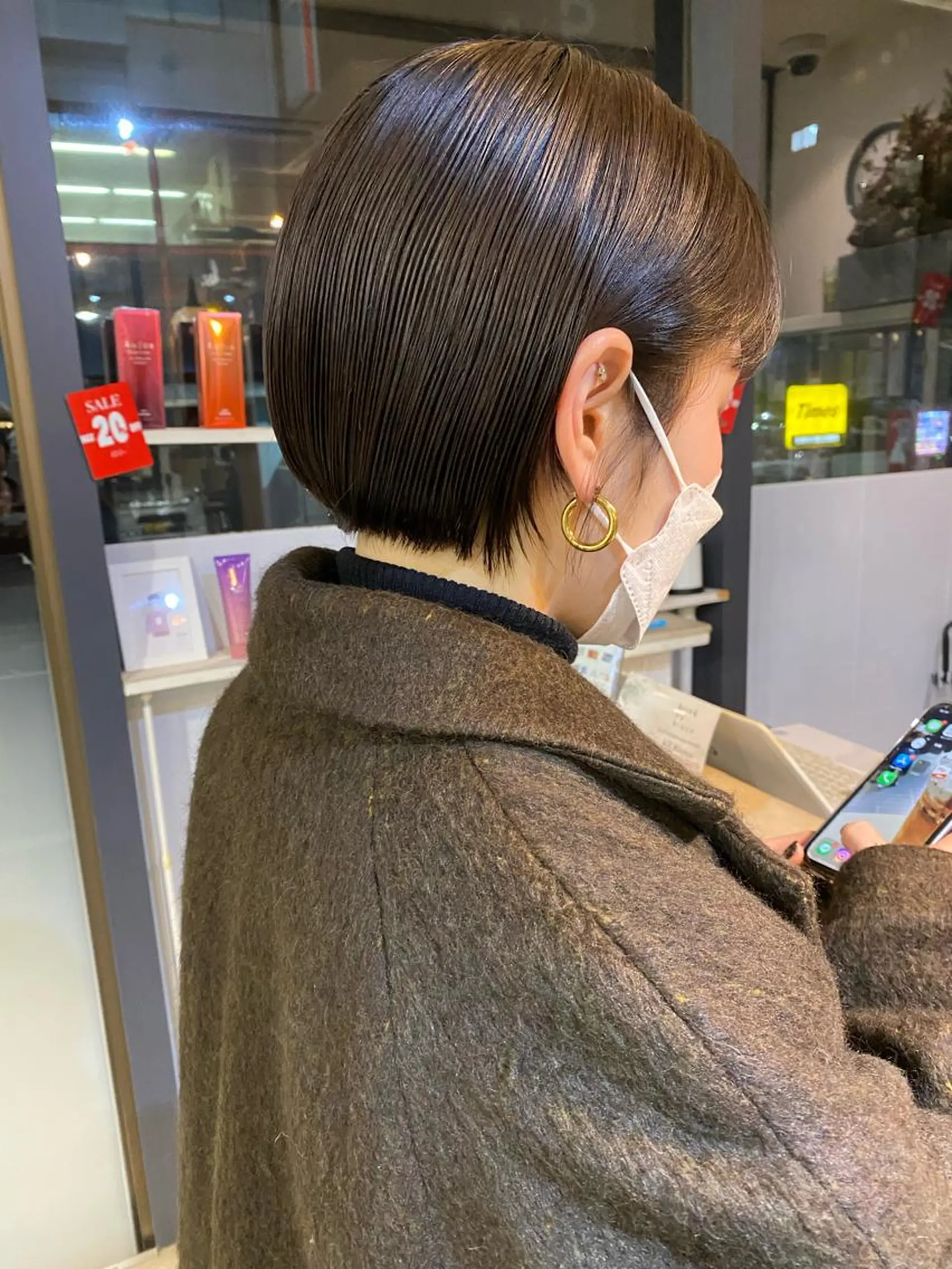 ショート W所属・小林 朋花のヘアスタイル