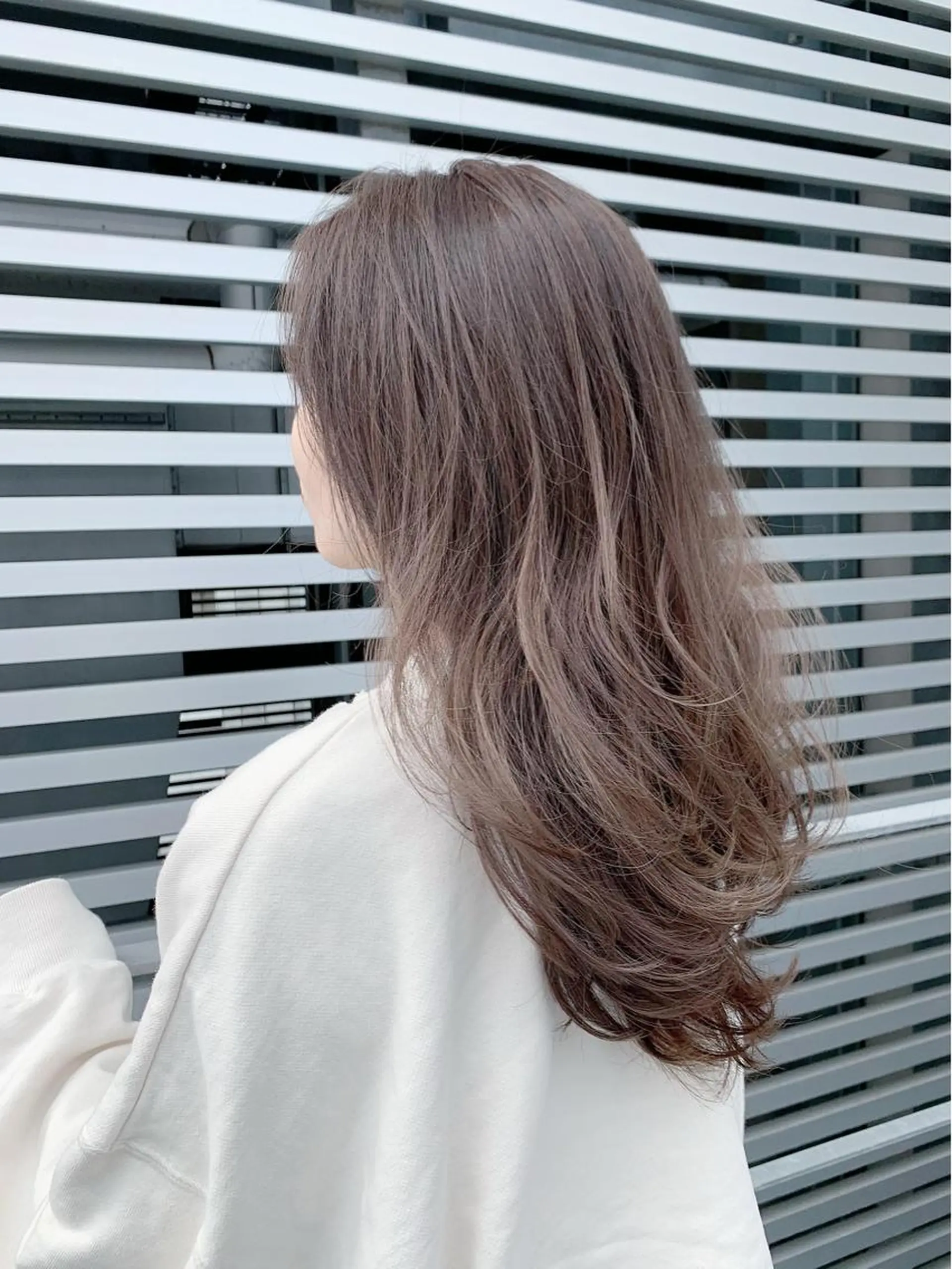 ロング カラー パーマ ハイライトカラー ハイライト 前髪/ハイライト得意 安西駿一　【銀座】のヘアスタイル