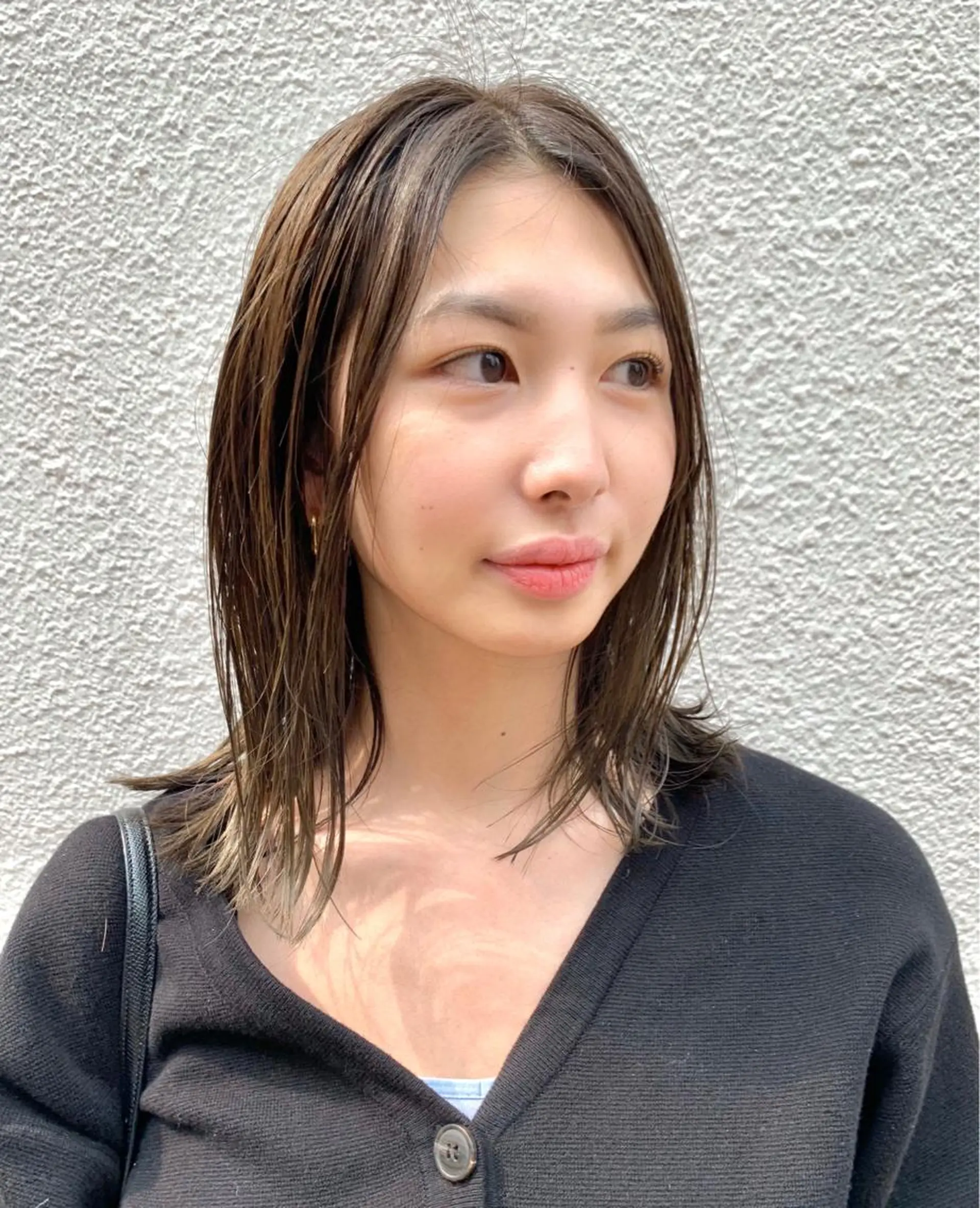 ミディアム カラー バレイヤージュ ベージュカラー ハイライトカラー オリーブベージュ ハイライト よしだ とおいのヘアスタイル