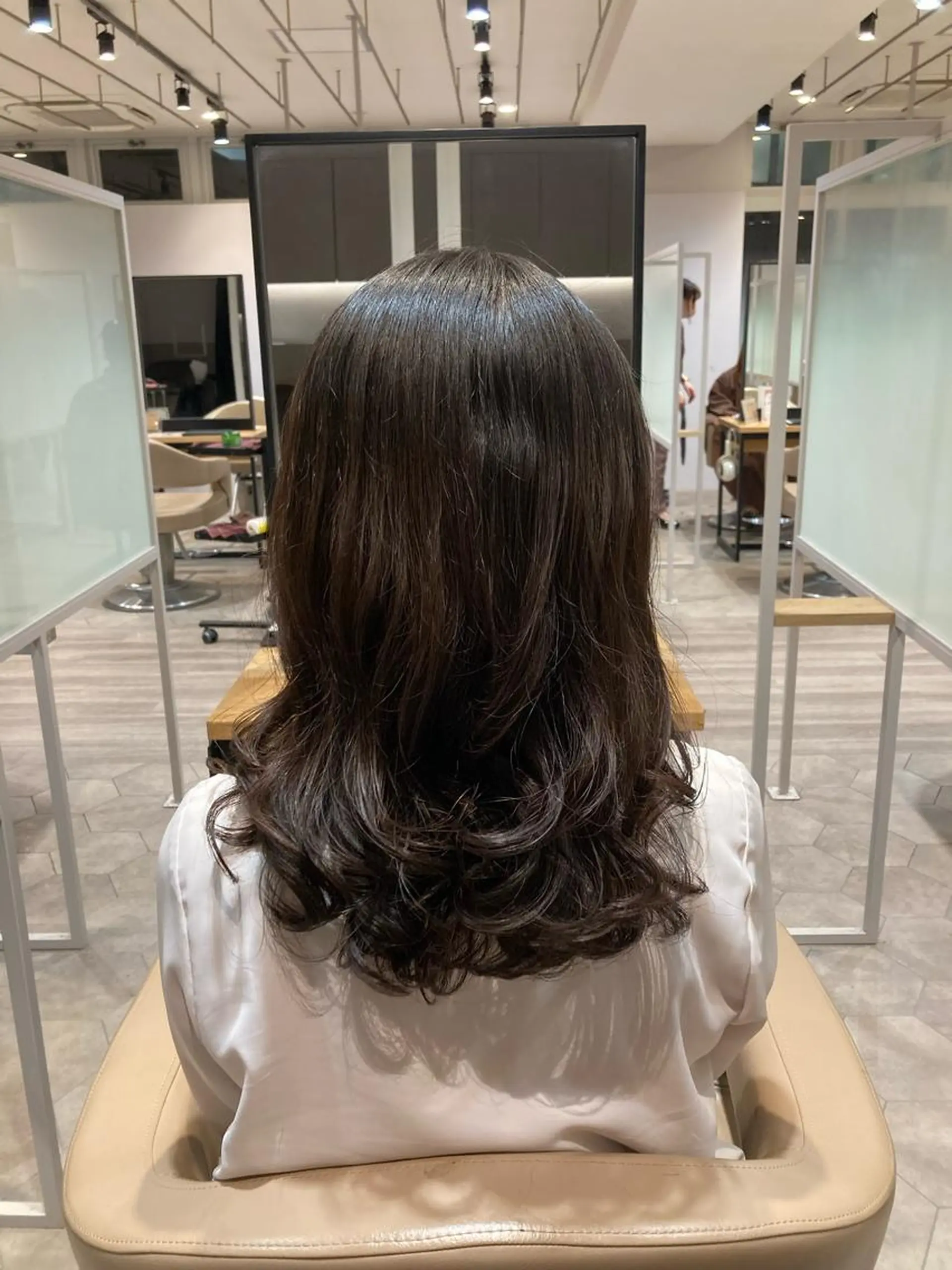 ミディアム パーマ 野村 ゆいのヘアスタイル