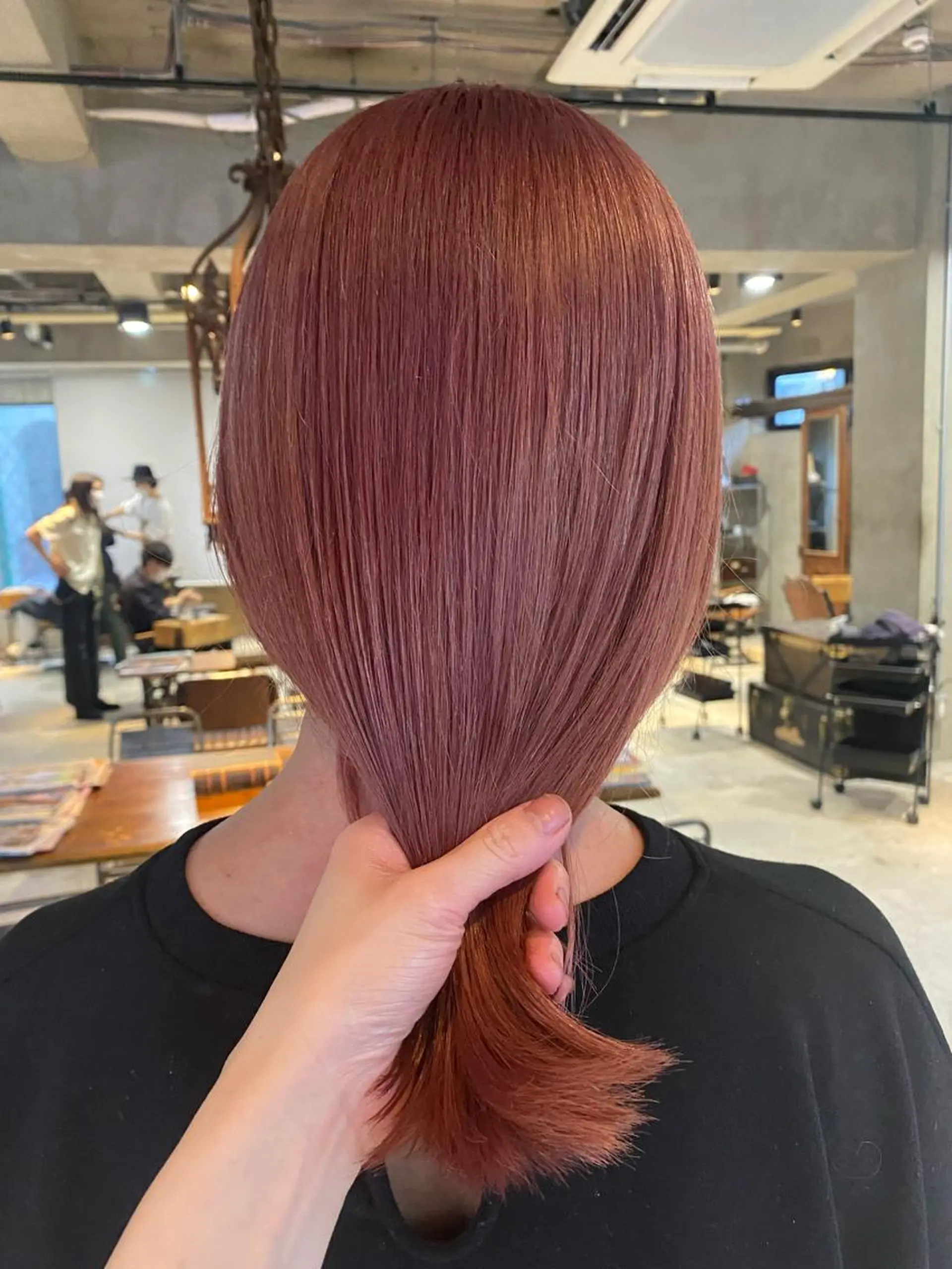 セミロング 韓国レイヤー/透明感 カラー🦋mioのヘアスタイル