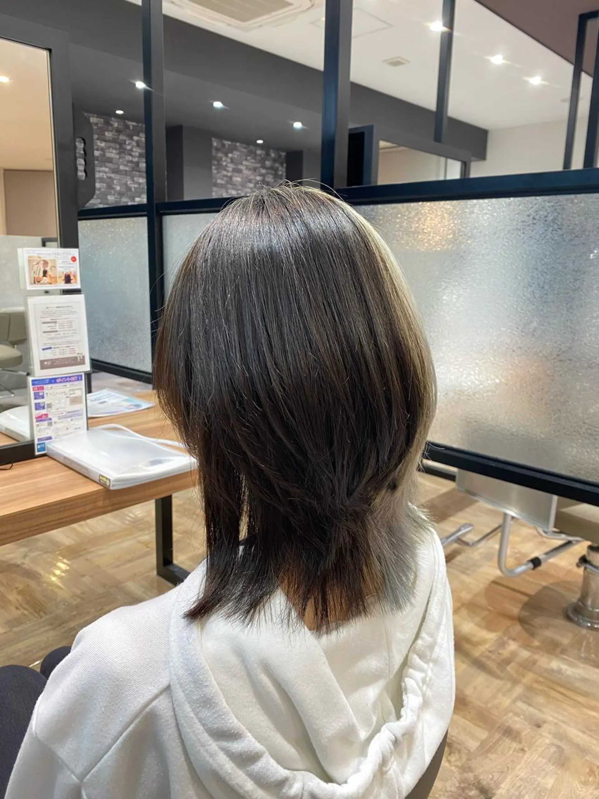 ミディアム ウルフカット カット ヘアカラー トリートメント 岡嶋乃愛/layer cut🌈南船橋のヘアスタイル