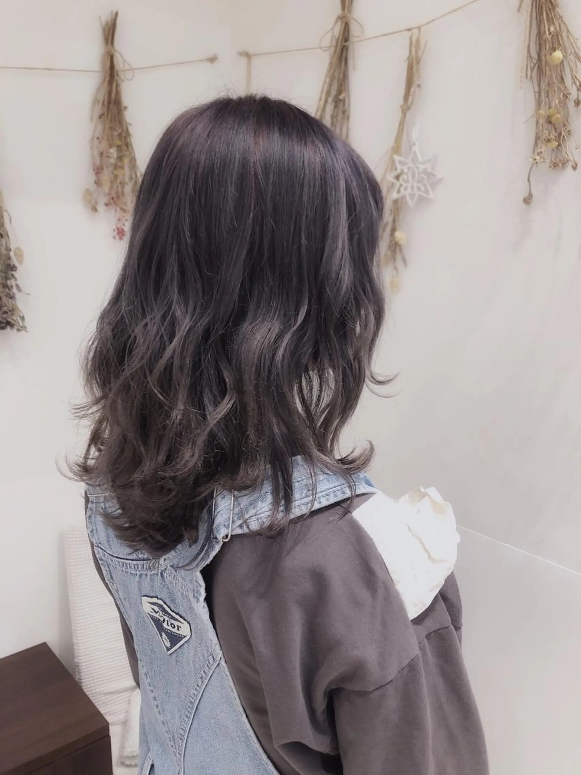 セミロング カラー グラデーションカラー シルバー はだゆうき @hadadan08のヘアスタイル