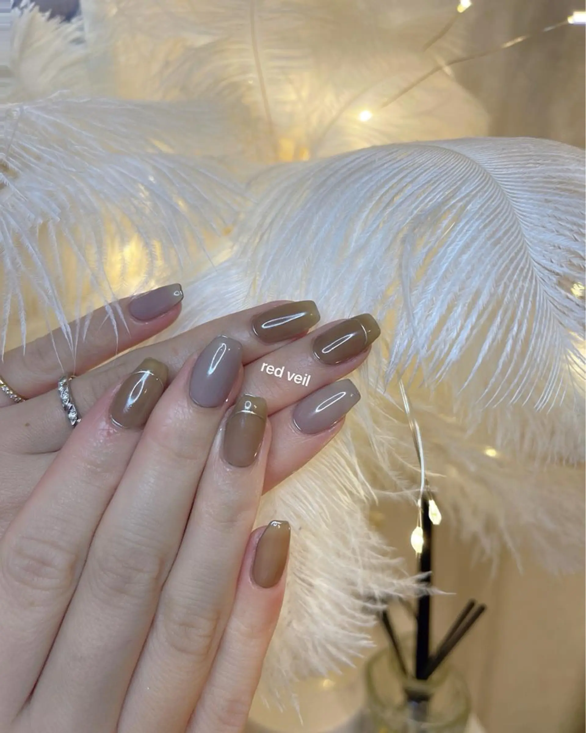 ミディアム ネイル 長さ出し専門 nynaのネイルデザイン