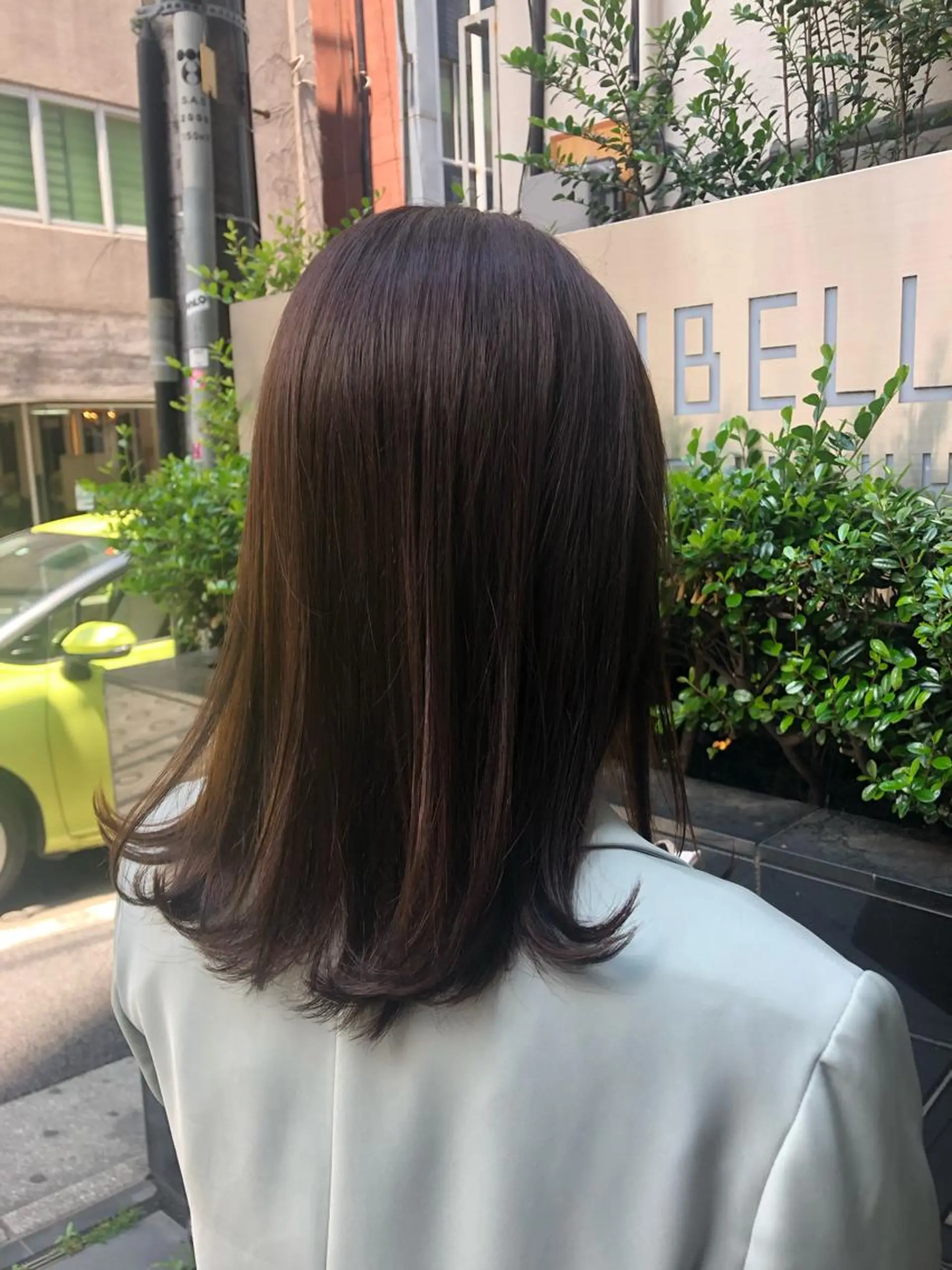 セミロング ラベンダーベージュ レイヤーカット カット ヘアカラー トリートメント ボブ/縮毛矯正/ レイヤー/塚田のヘアスタイル