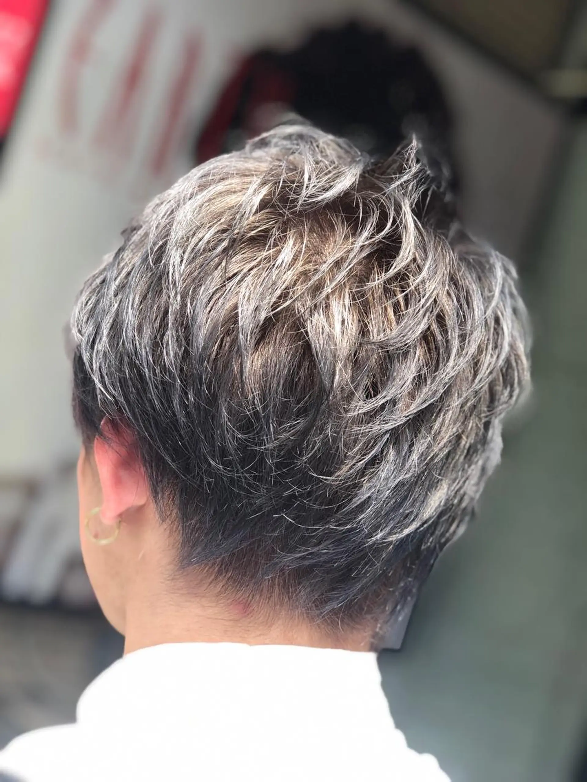 ショート カラー メンズ メンズブリーチ アッシュ ブリーチ ダブルカラー ヘアカラー 縮毛矯正 トリートメント ✨美髪矯正の専門家✨ 髪質改善　松村のヘアスタイル