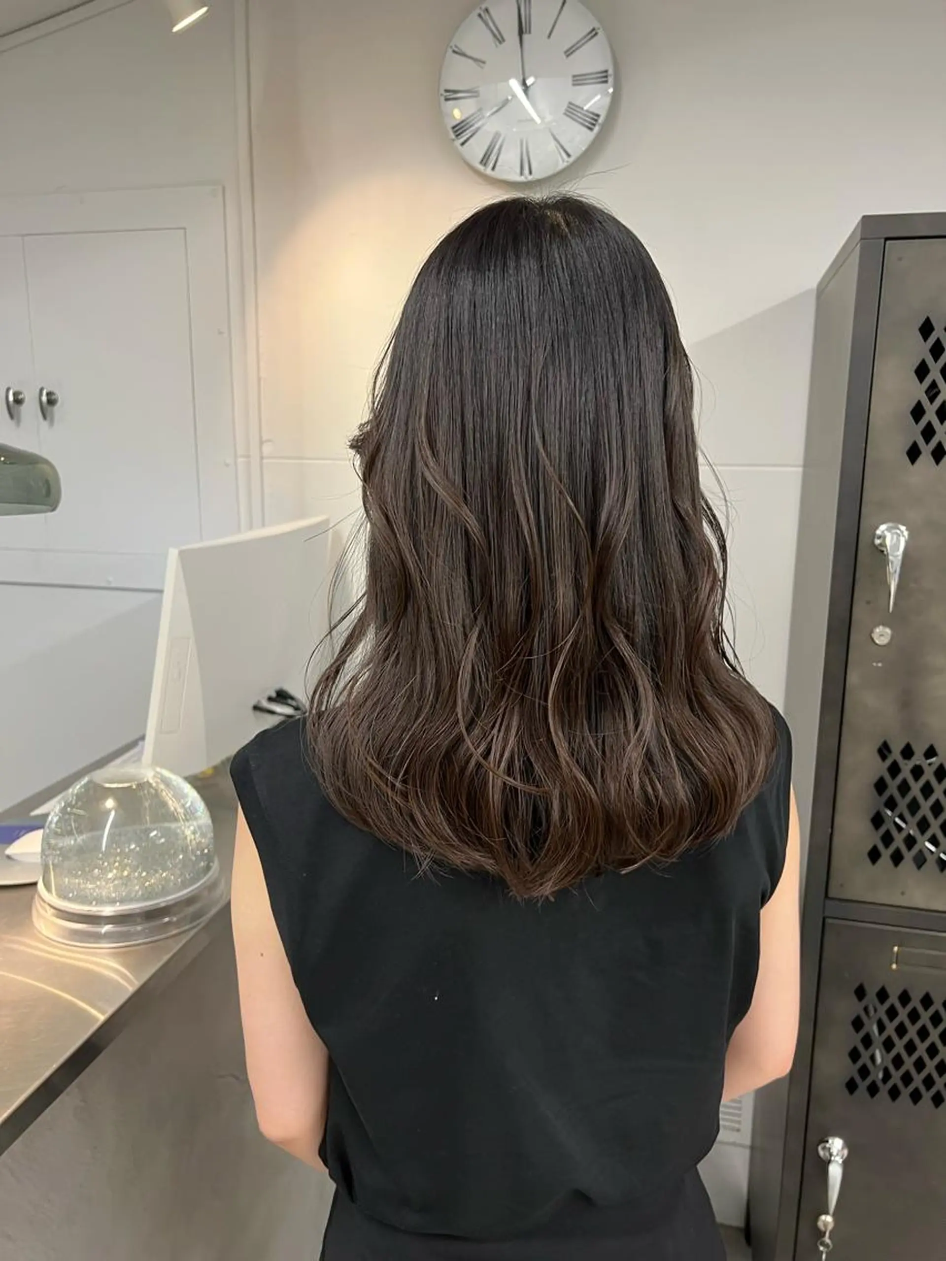 ミディアム カット ヘアカラー トリートメント INORI /フェイスレイヤーのヘアスタイル