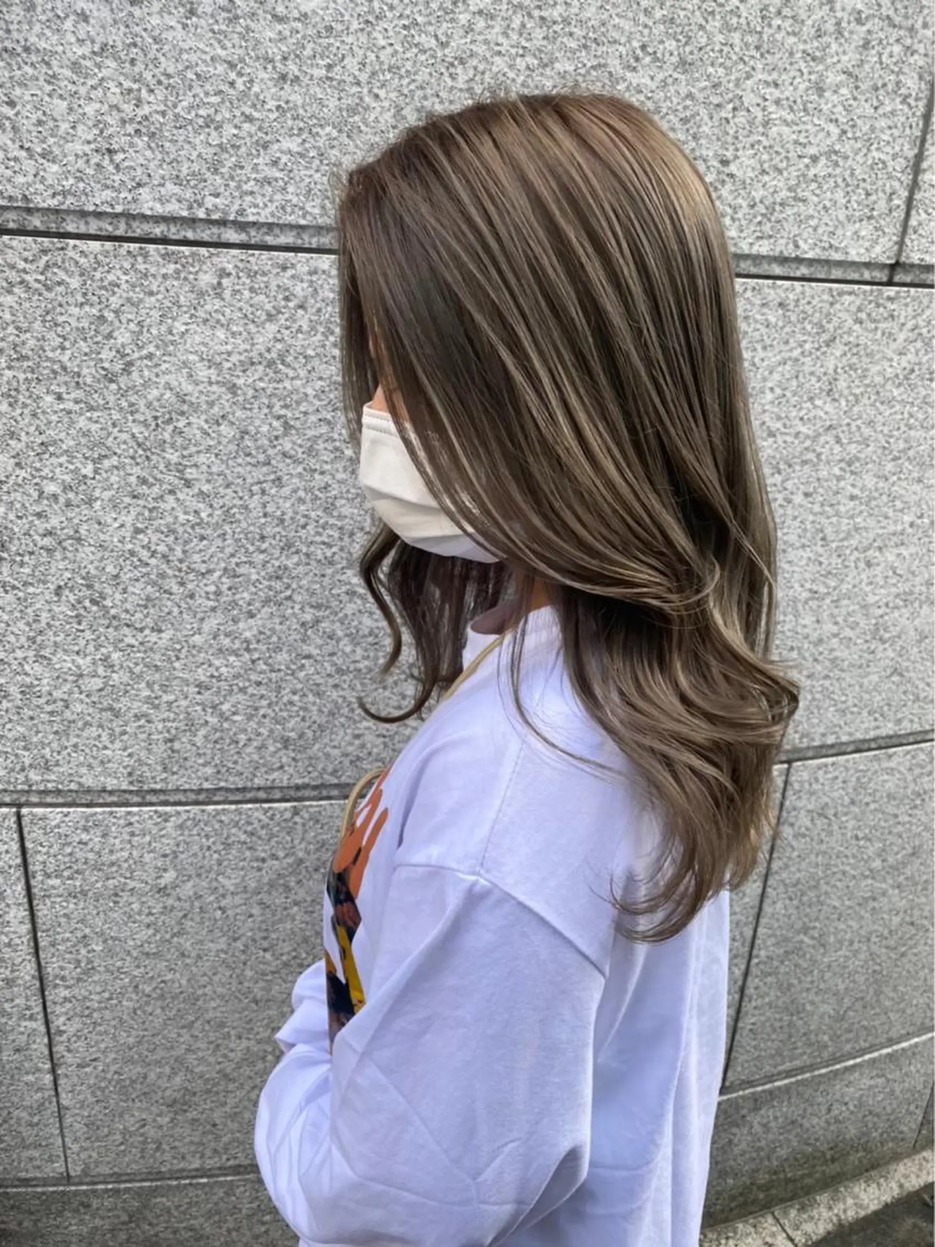 ロング 亀川蓮 Agu hairのヘアスタイル