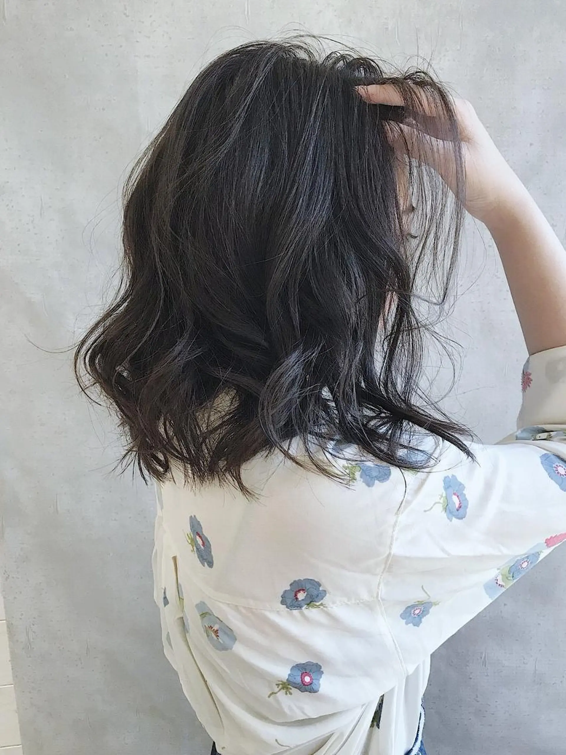 ショート カラー アディクシーカラー ブリーチ ケアブリーチ ダブルカラー ハイライトカラー MOU namba ムウナンバのヘアスタイル