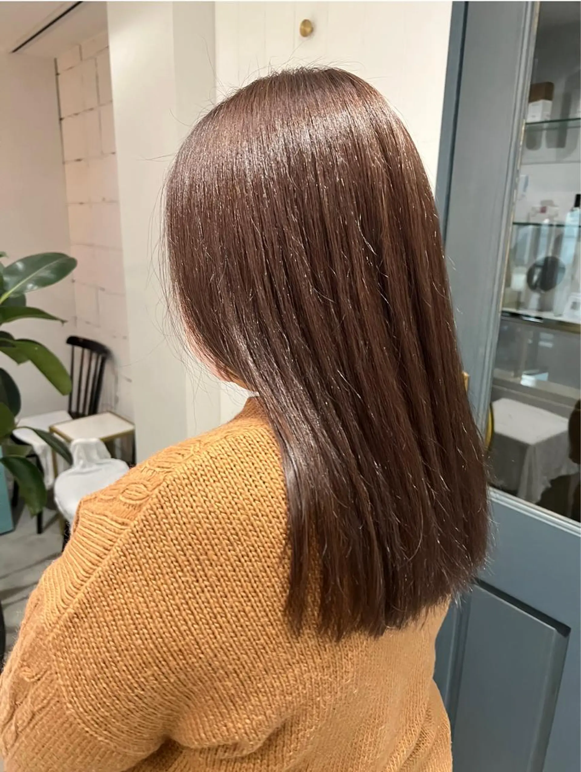 ロング カット ヘアカラー 上原 みちるのヘアスタイル