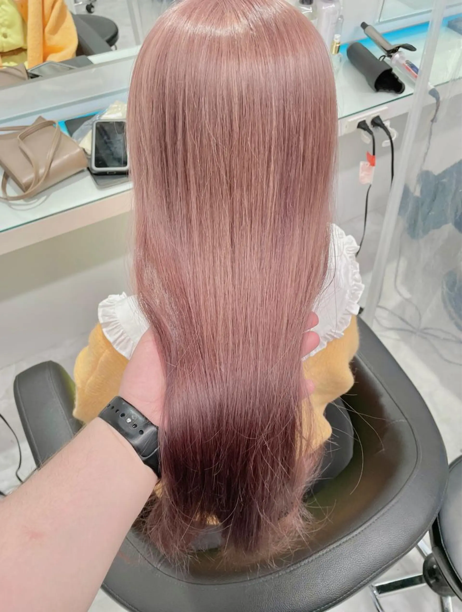 ロング カラー カット ヘアカラー トリートメント 💖韓国×王道 ハイトーン💖のヘアスタイル