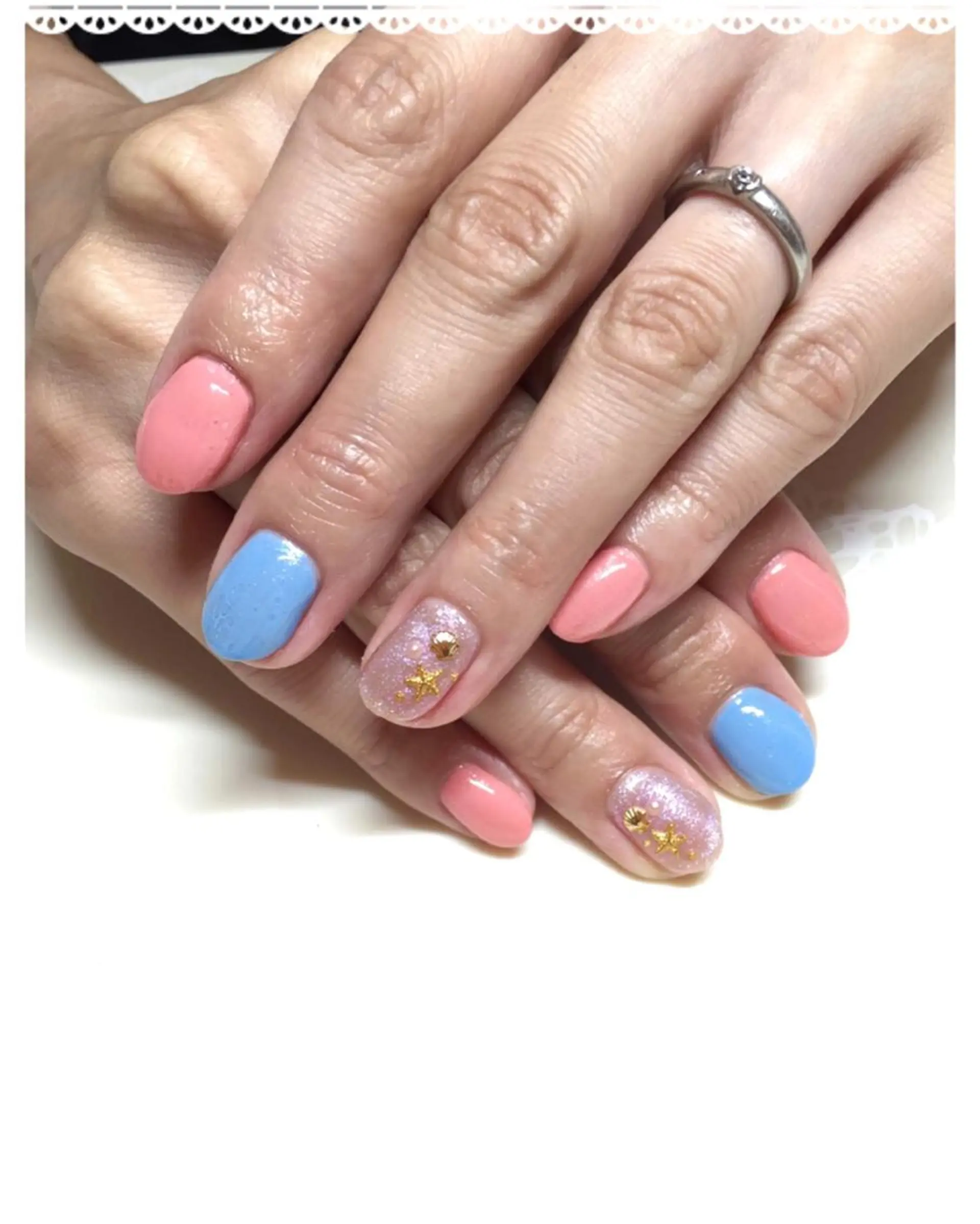 ネイル ブルー ピンク 夏ネイル ｔe_ nailのネイルデザイン