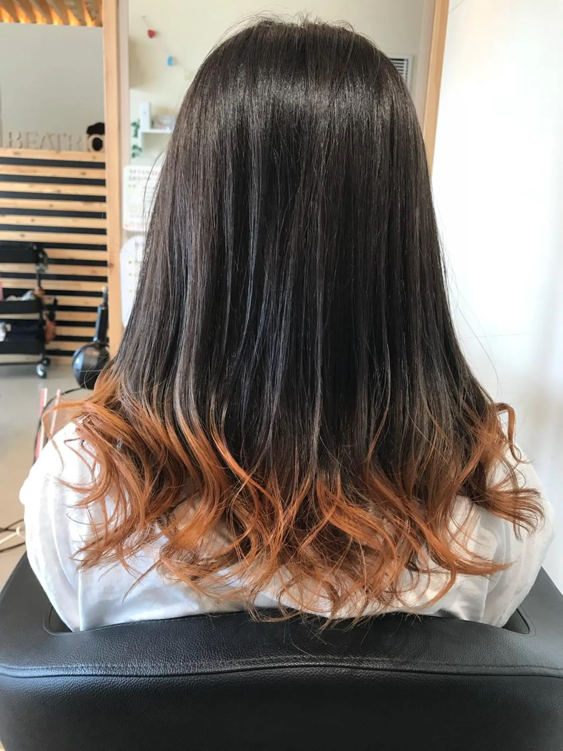 ロング カラー 関口 友行のヘアスタイル