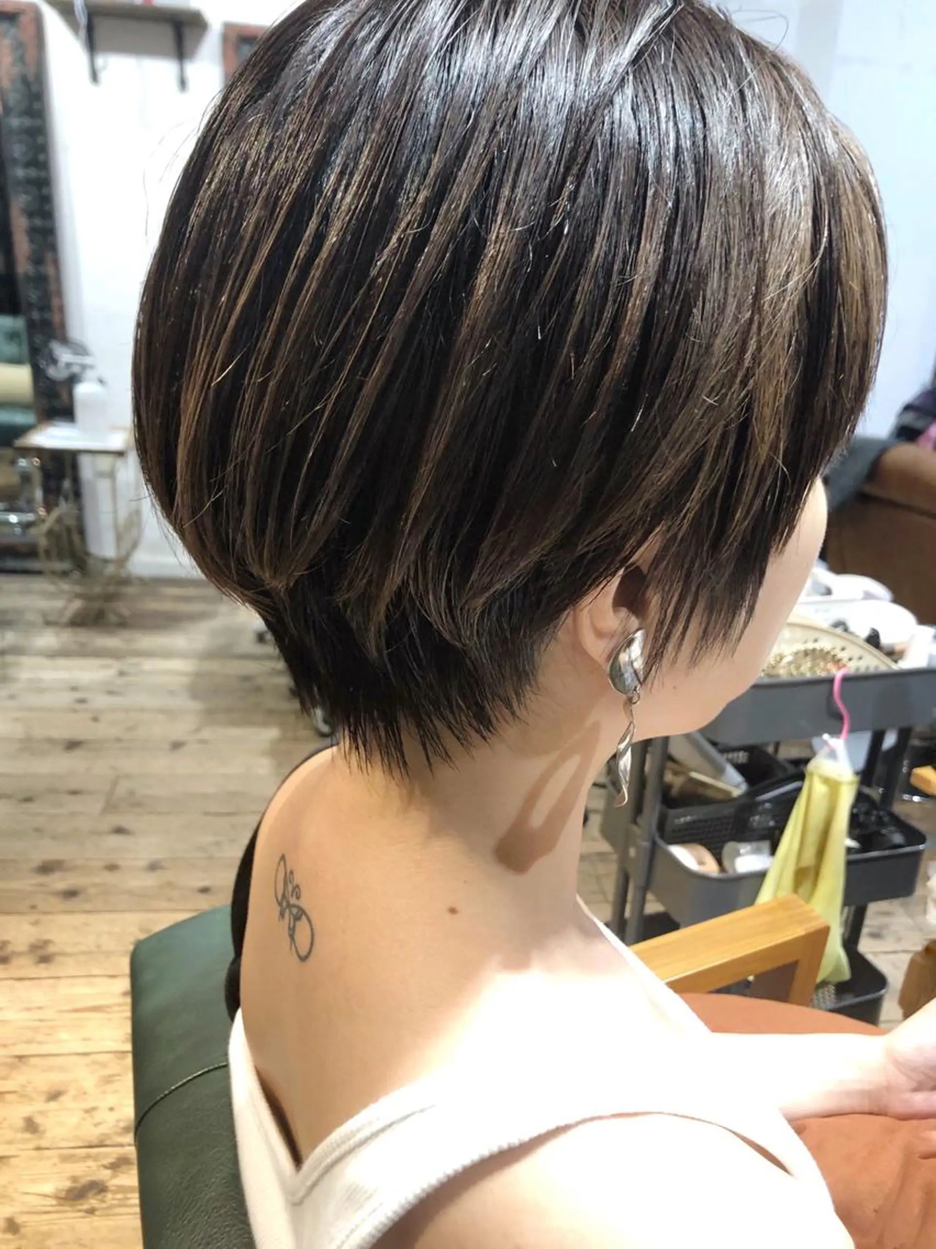 ショート カット ヘアカラー トリートメント CUORE クオーレのヘアスタイル