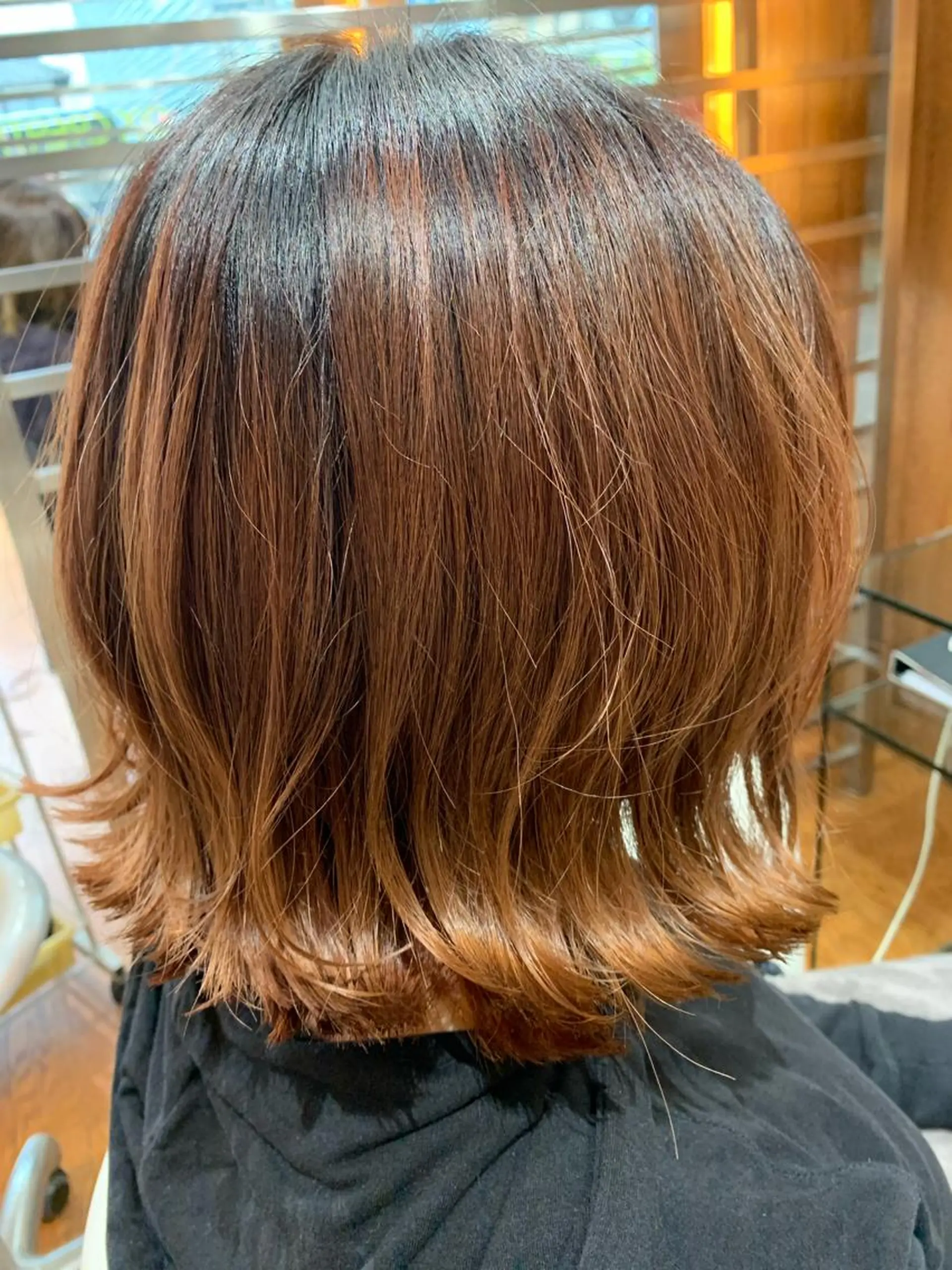 ミディアム Aya/四条烏丸/ インナーカラーのヘアスタイル