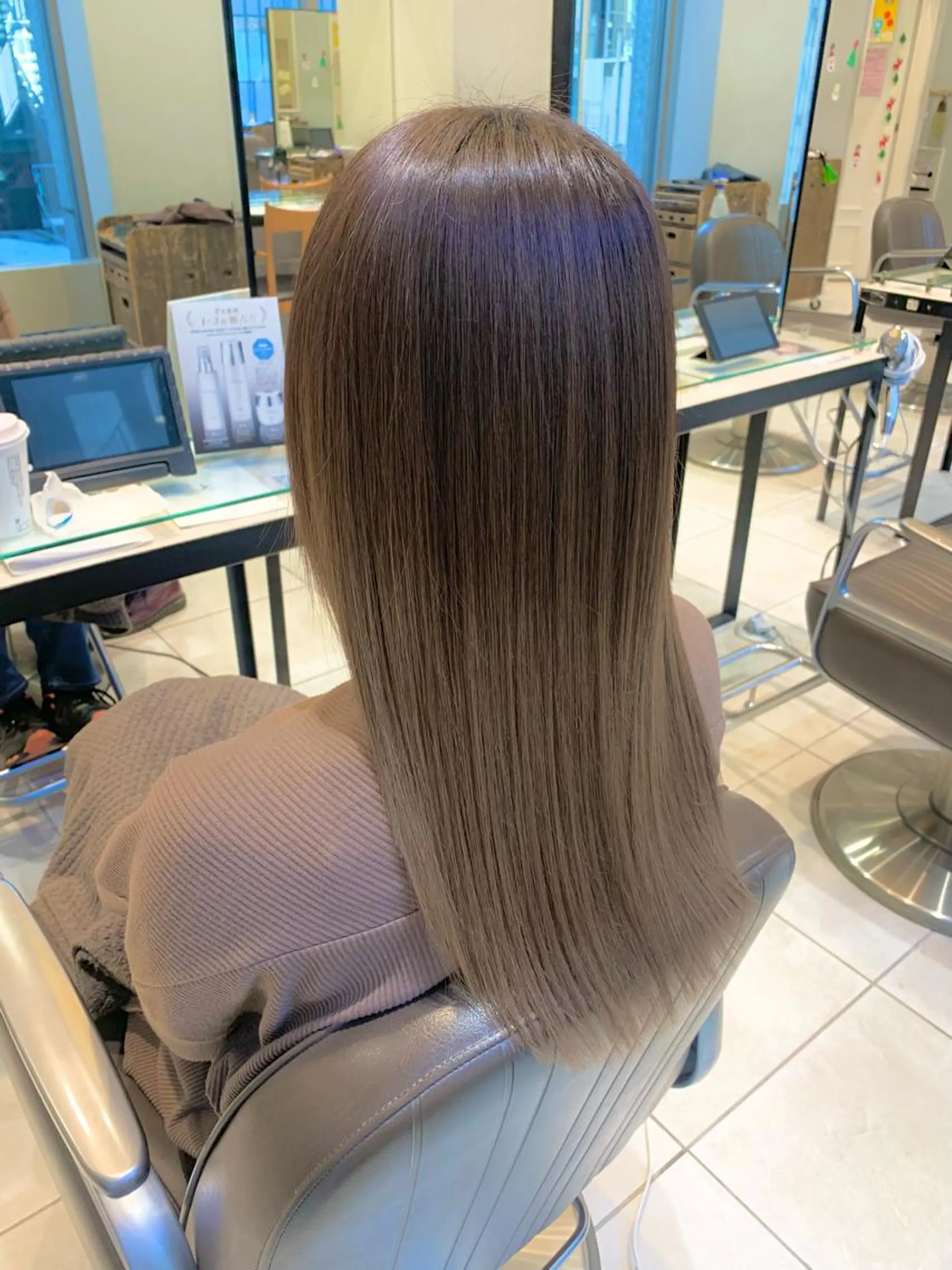 ロング SALOWIN 銀座一丁目店所属・髪質改善/縮毛矯正 🎀小林 唯 🎀のヘアスタイル