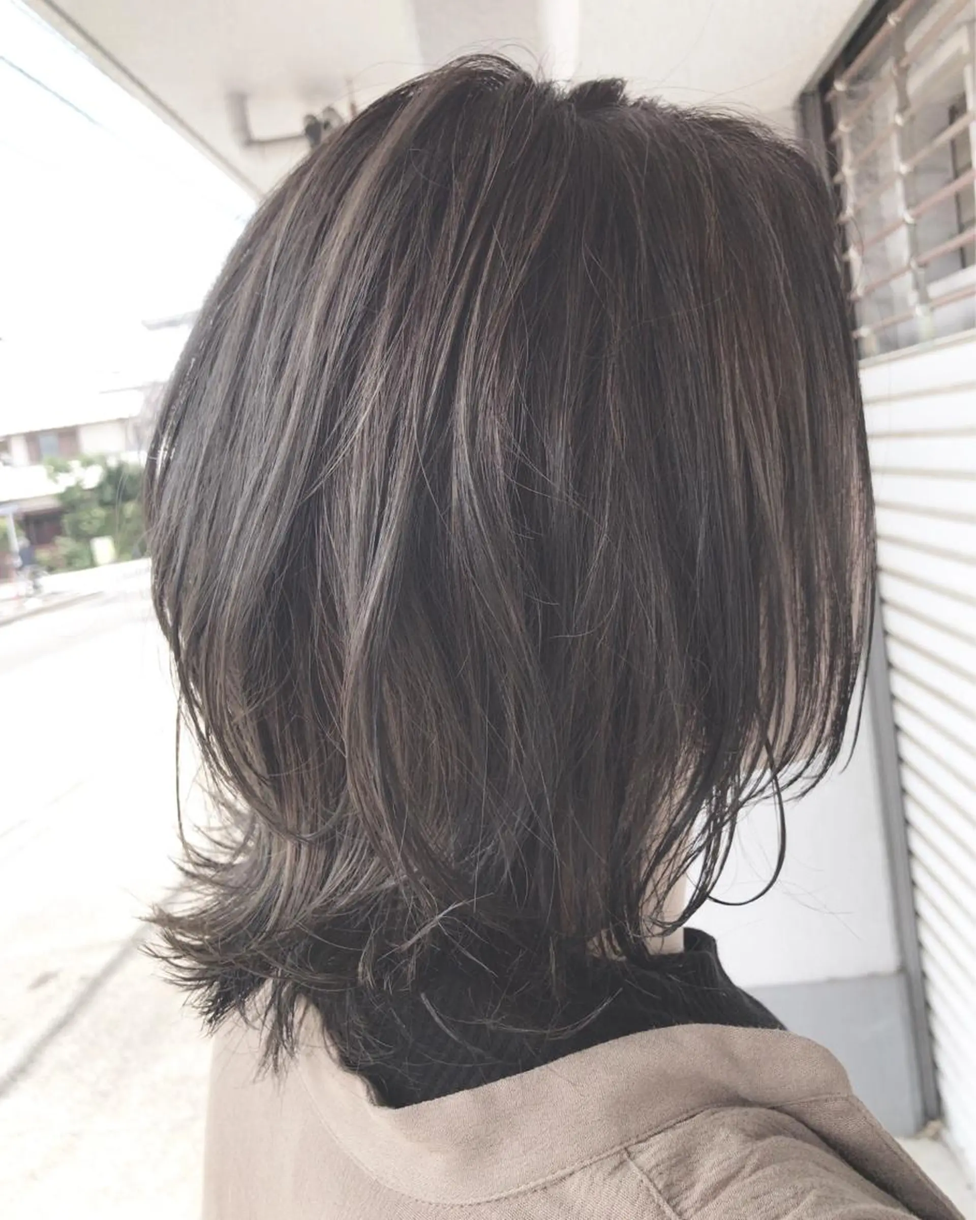 ショート カラー レイヤーカット匠 イソザキノリユキのヘアスタイル
