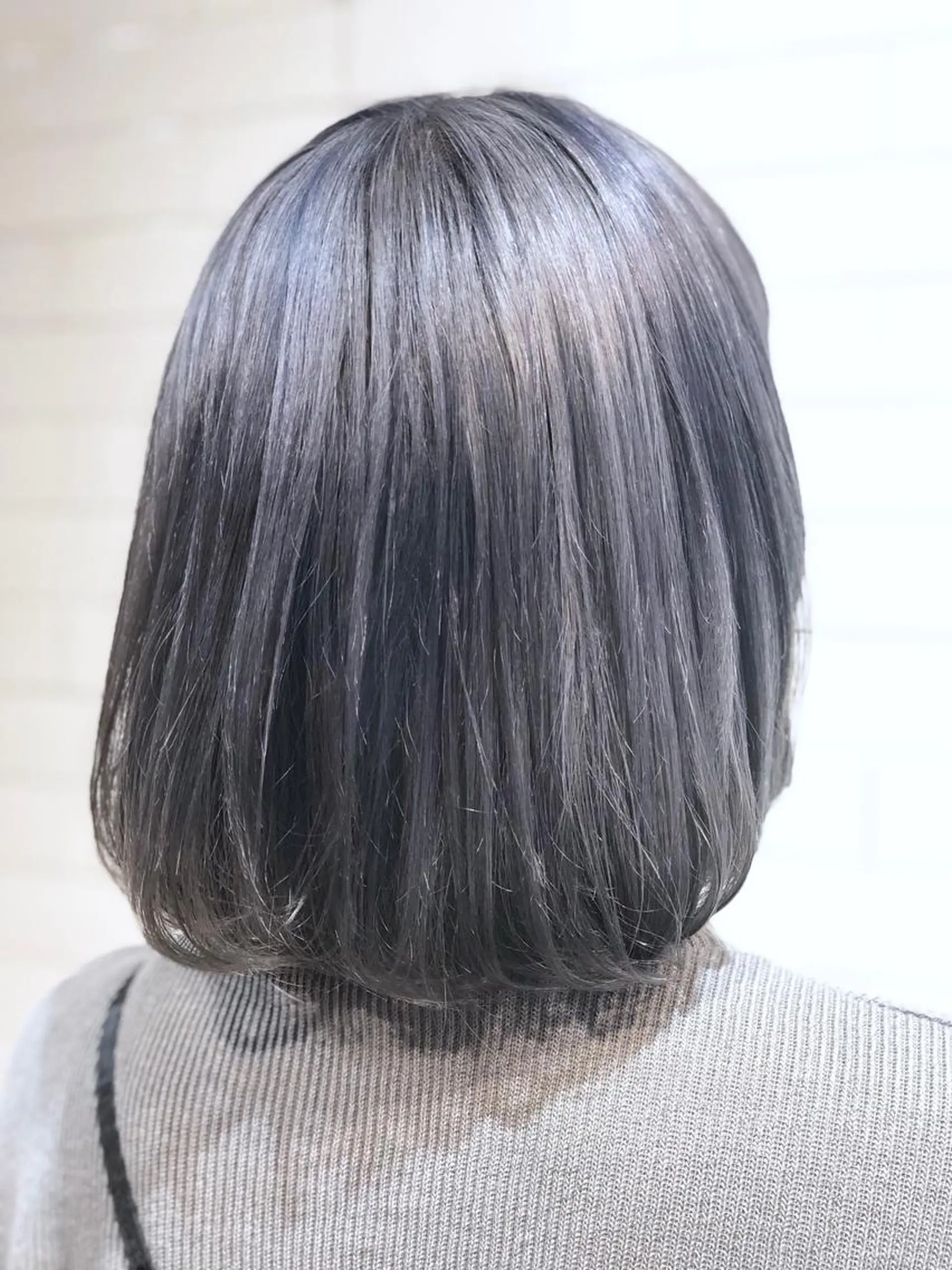 ショート カラー 🤍髪質改善➕透明感 カラー🤍川上葵のヘアスタイル