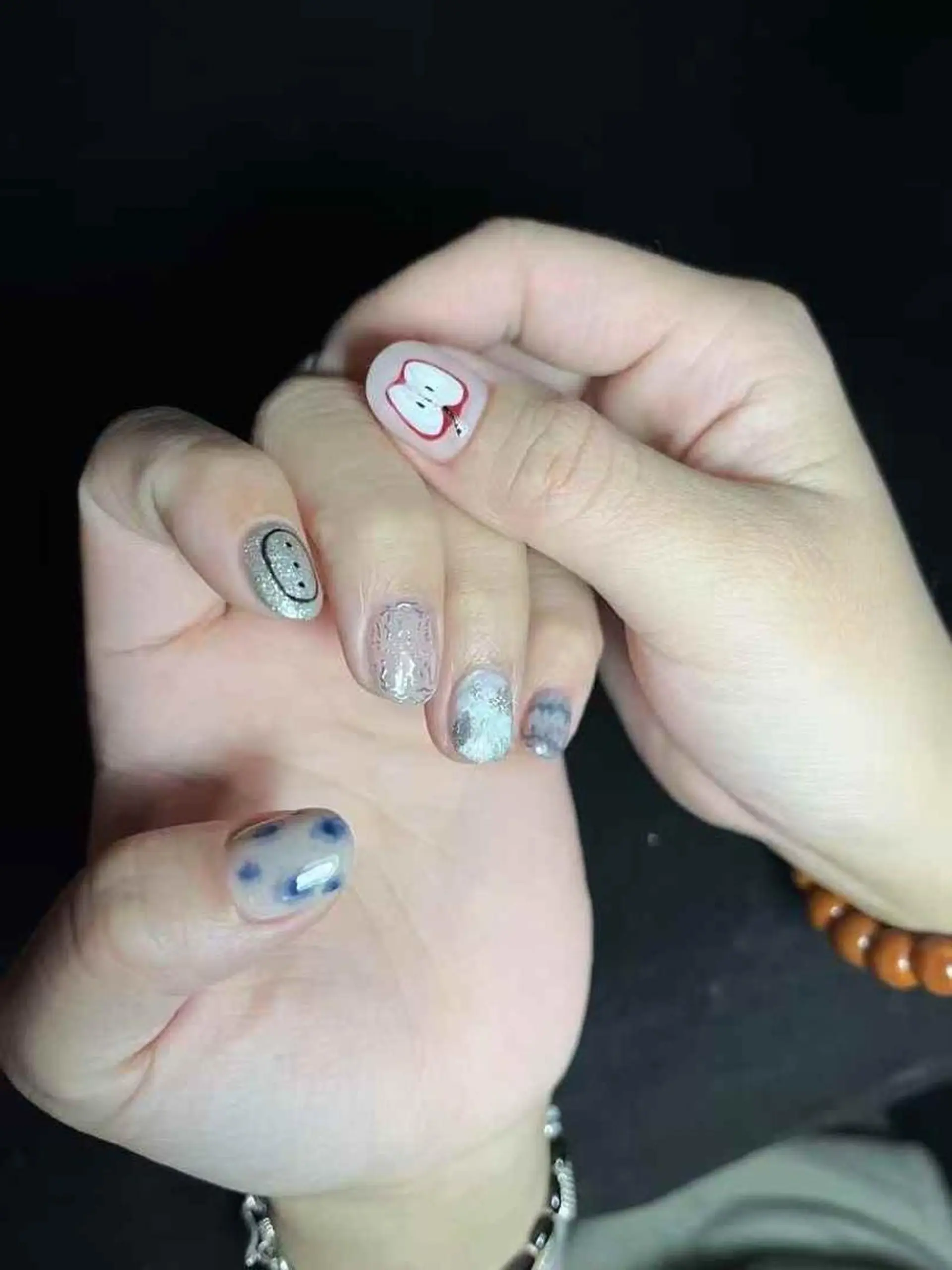 ネイル VIVIAN リサのネイルデザイン