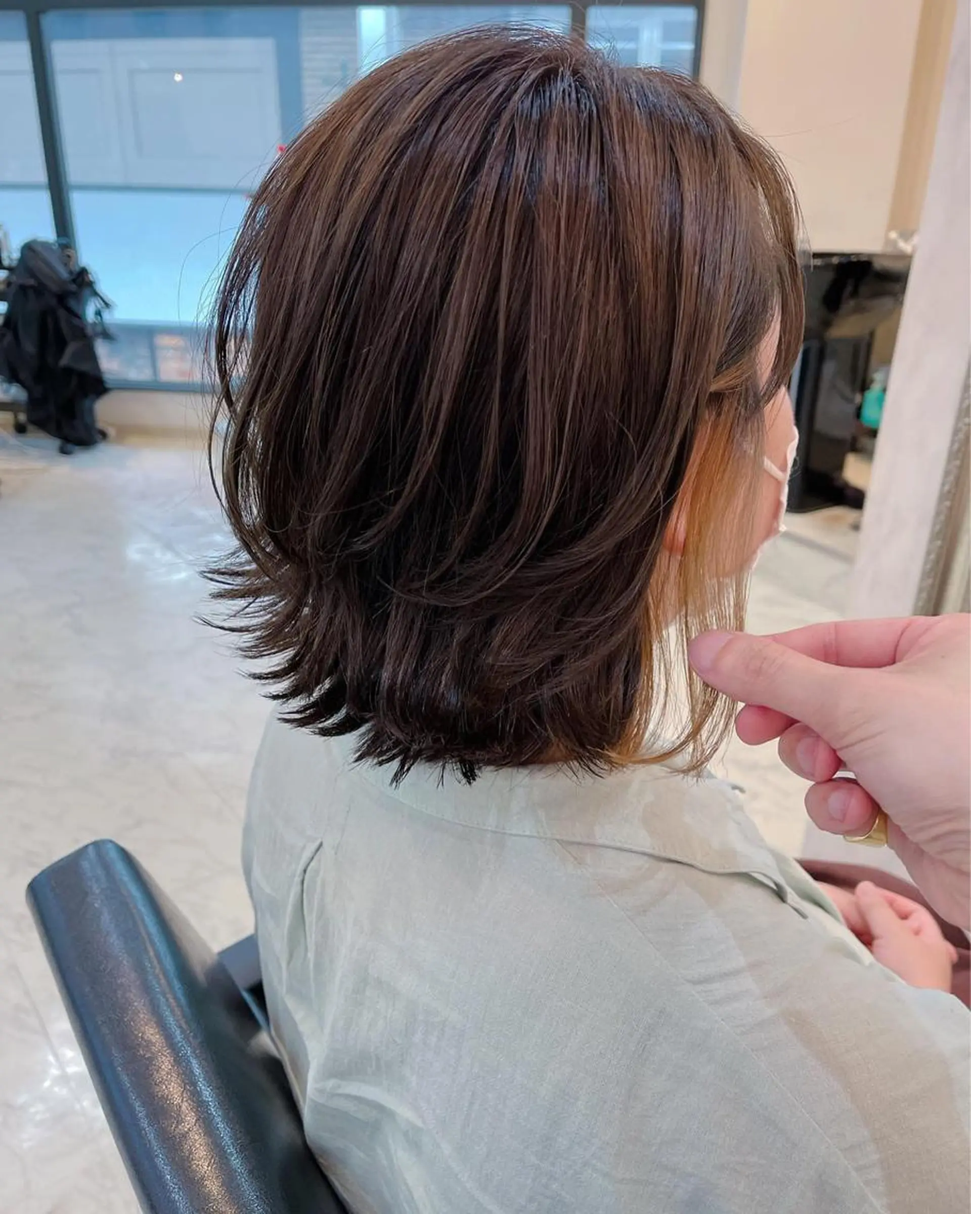 ミディアム カラー ベージュカラー ウルフカット ヘアカラー トリートメント Artir所属・☆毎月先着15名まで ☆シバタユートのヘアスタイル
