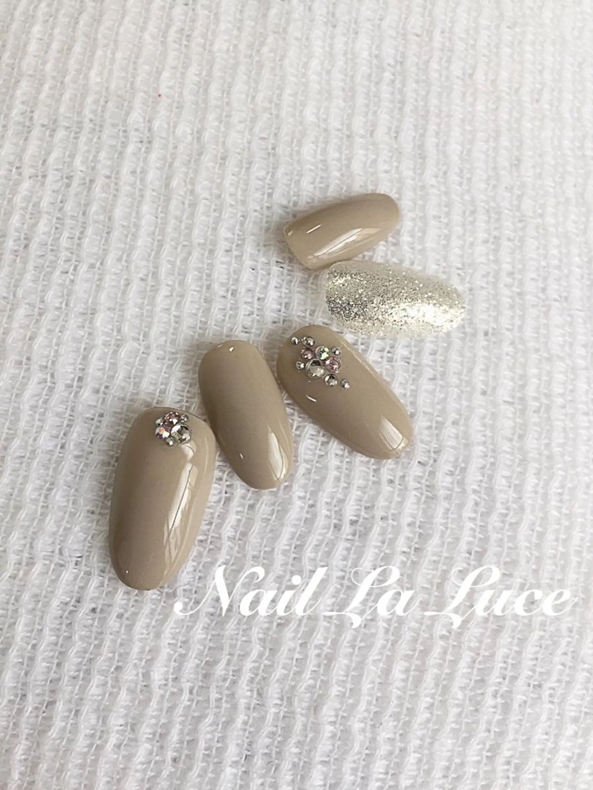 ネイル ピンク 春ネイル ストーンネイル その他(ネイル) Nail.La.Luce所属・Nail La Luceのネイルデザイン