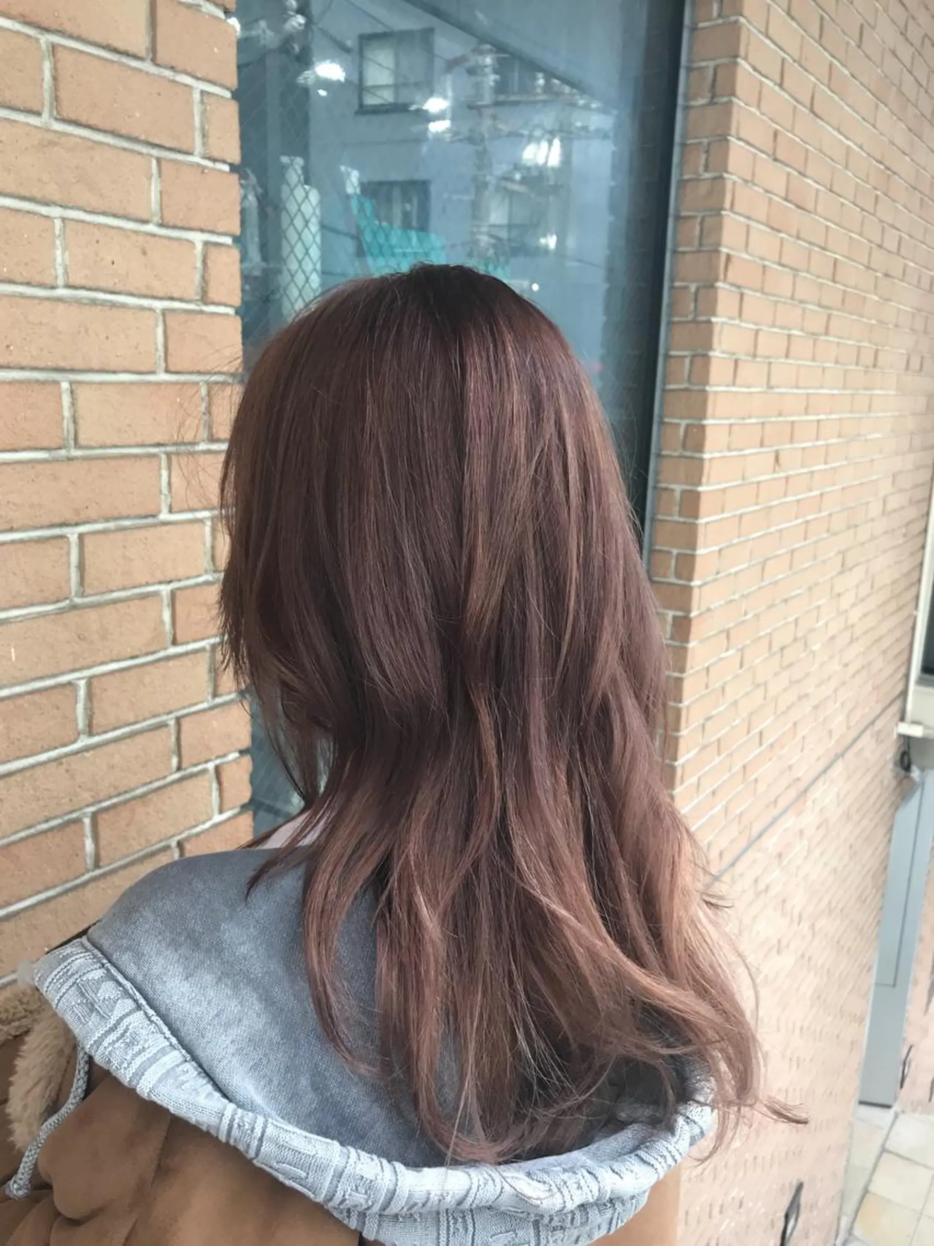 セミロング カラー パーマ ヘアアレンジ メンズ キッズ ネイル マツエク・マツパ サロンドミルク 原宿のヘアスタイル