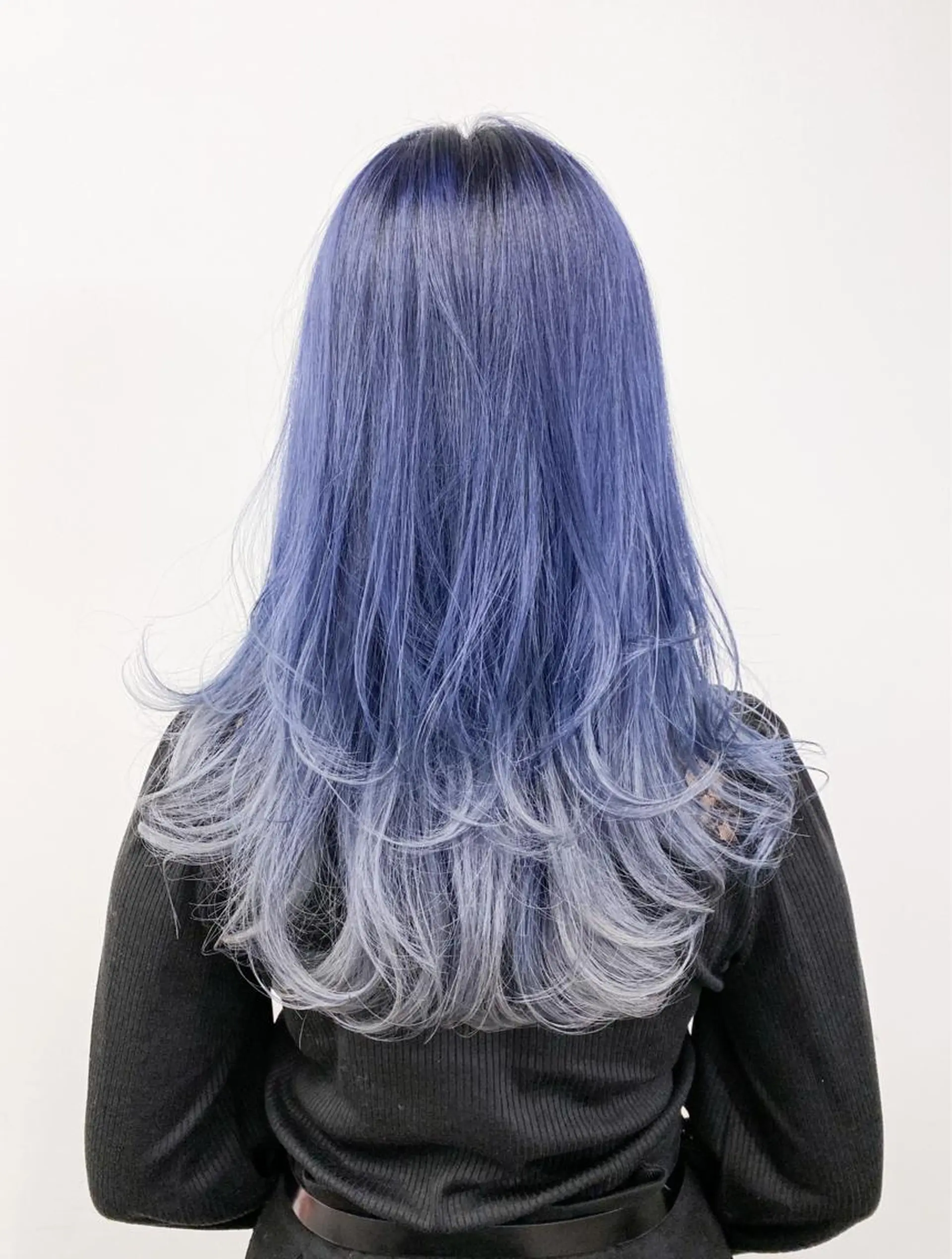 セミロング ヘアカラー 常山 篤志のヘアスタイル