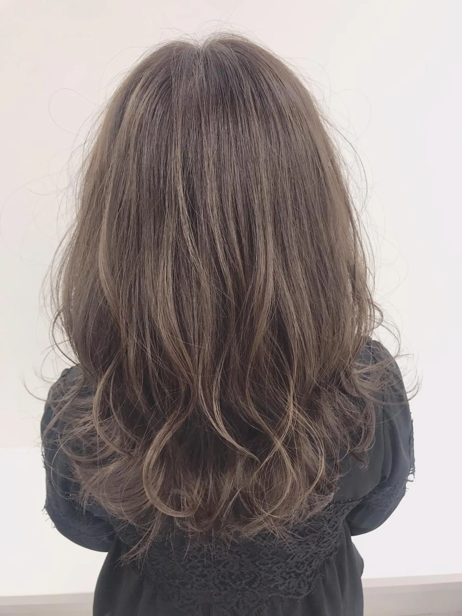 セミロング カラー 髪質改善/茅ヶ崎 マツモト リョウのヘアスタイル