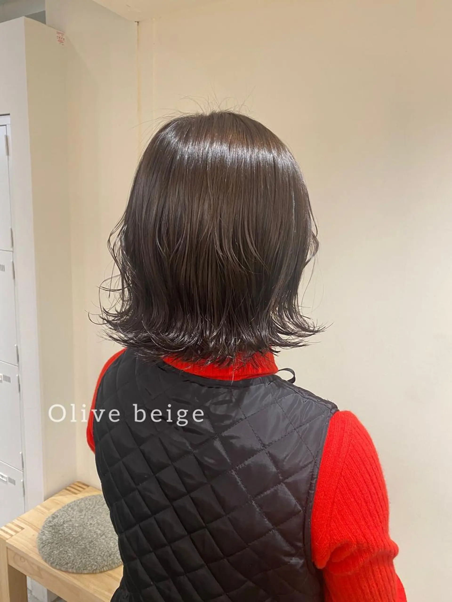 ミディアム カラー ヘアアレンジ ベージュカラー ブリーチ 透明感カラー オリーブベージュ ヘアカラー ボブ /ニュアンス/ satomi🧸💖のヘアスタイル