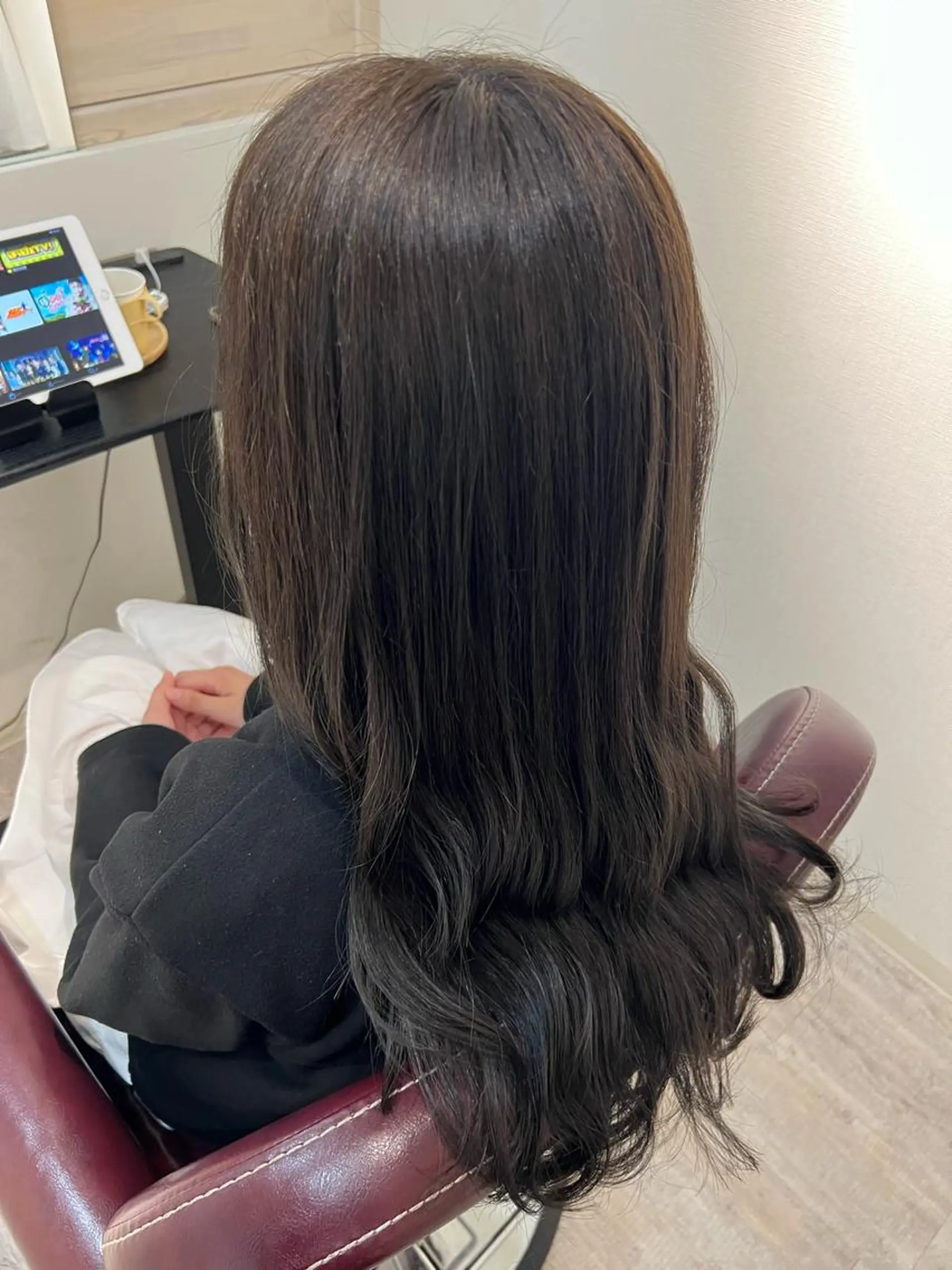 ロング カラー 黒髪 透明感カラー グレーブラック カット ヘアカラー トリートメント ヘッドスパ 🥣🫧‪艶カラー 🦋アカマ ミユ🦋のヘアスタイル