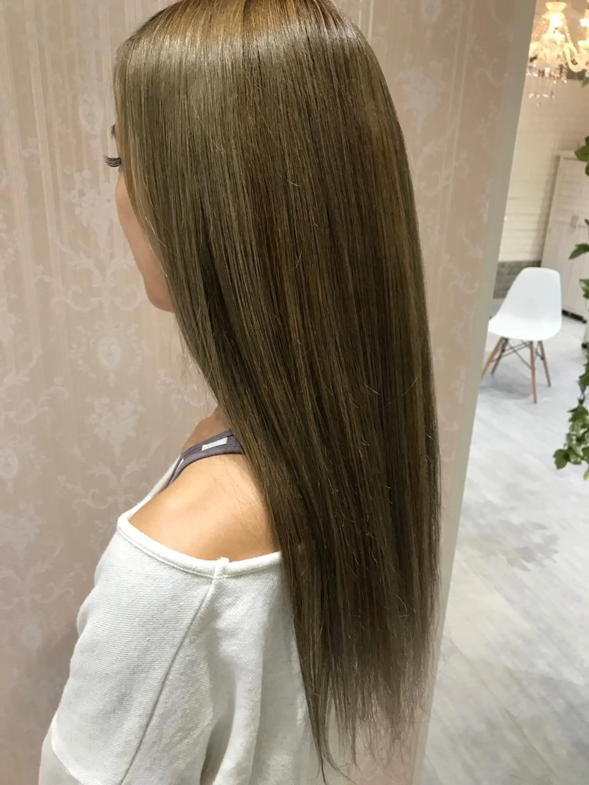 セミロング トリートメント カット ヘアカラー トリートメント Seventh Sense所属・Seventh Senseのヘアスタイル