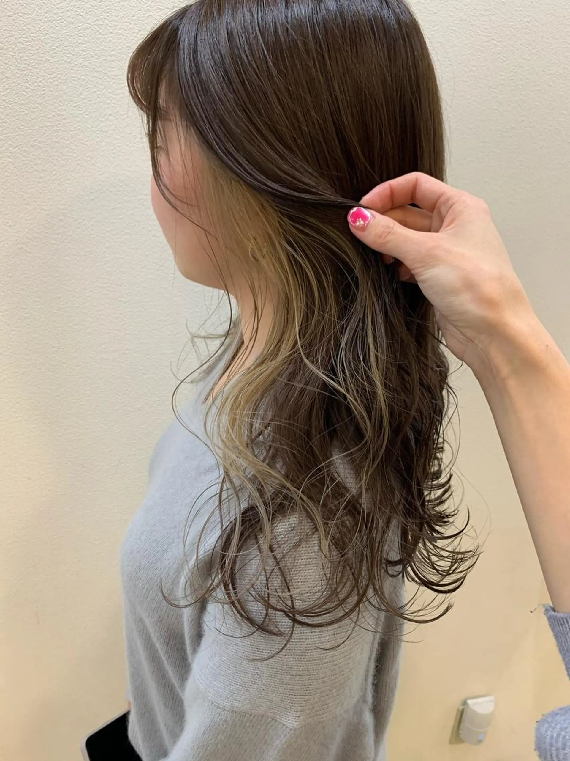 ロング カラー ヘアアレンジ カット ヘアカラー トリートメント 髪質改善支持率 No. 1✨mayuのヘアスタイル