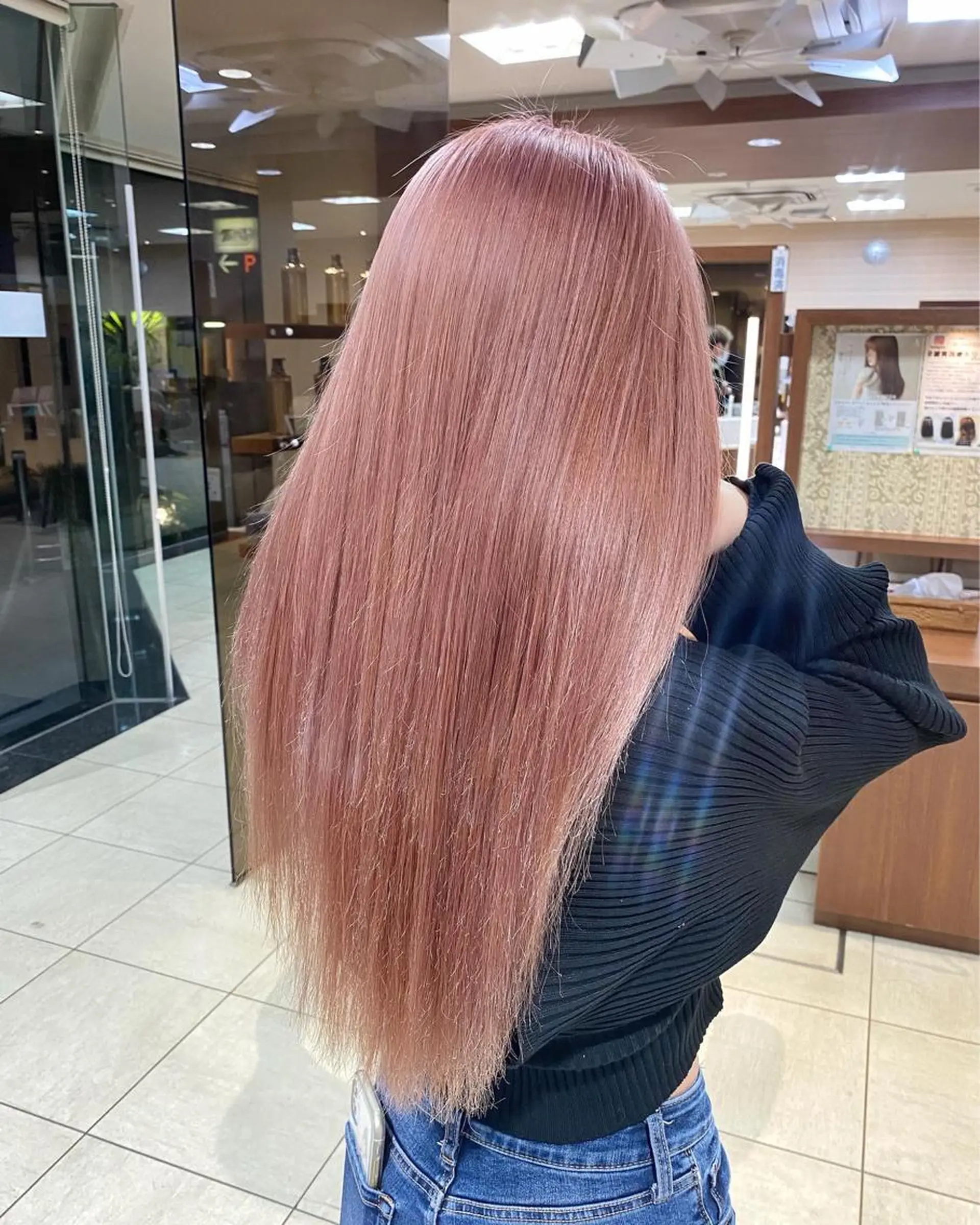 ロング カラー ブリーチ指名No.1 Daikiのヘアスタイル