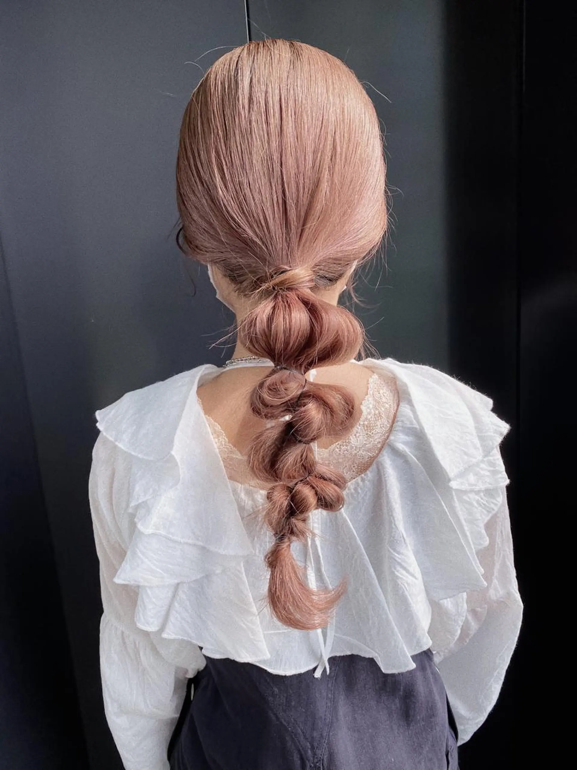 ロング ヘアアレンジ Living所属・ヨシモトリョウ 髪質改善/美髪のヘアスタイル