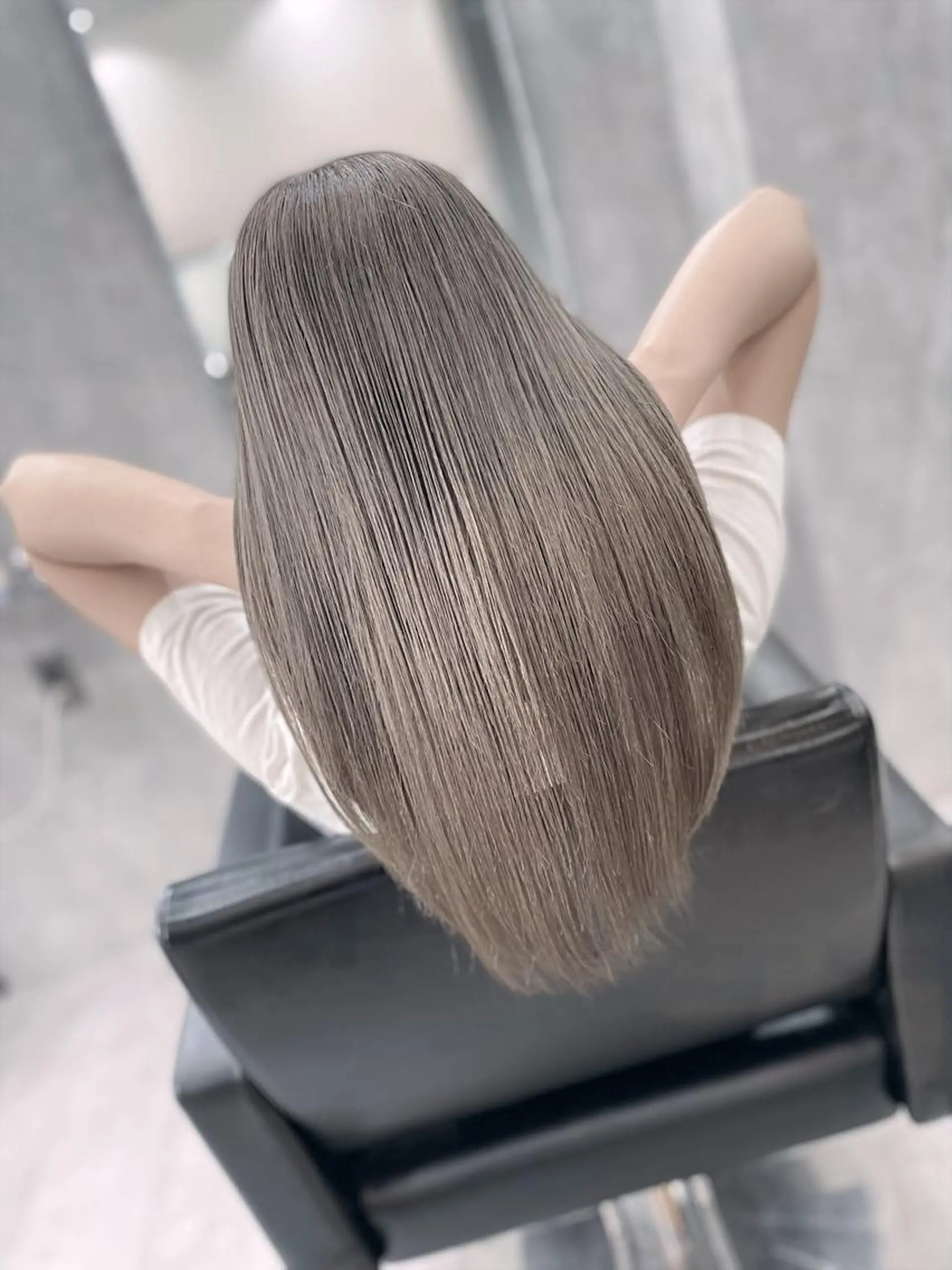 ロング カラー パーマ グレージュ VIM hairおもろまち店のヘアスタイル