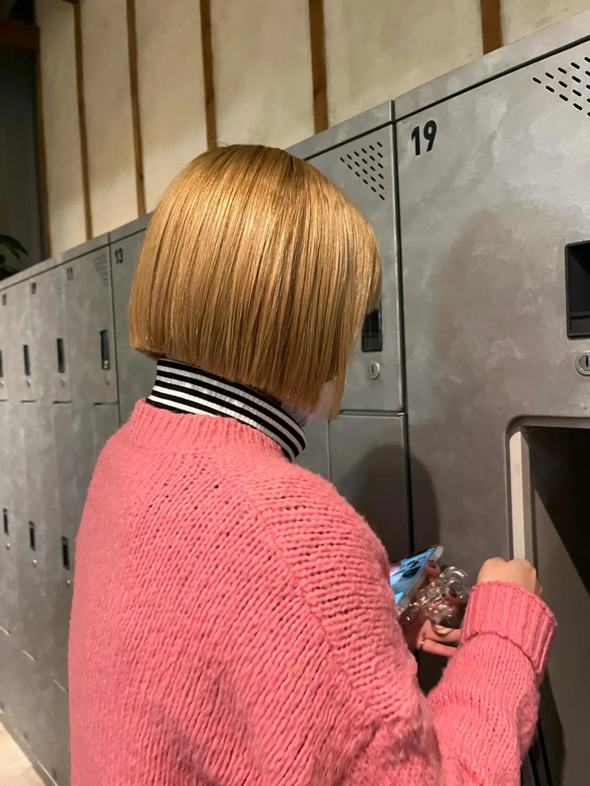 ショート ボブ/ベージュ/ パーマ🪿近森ゆいのヘアスタイル