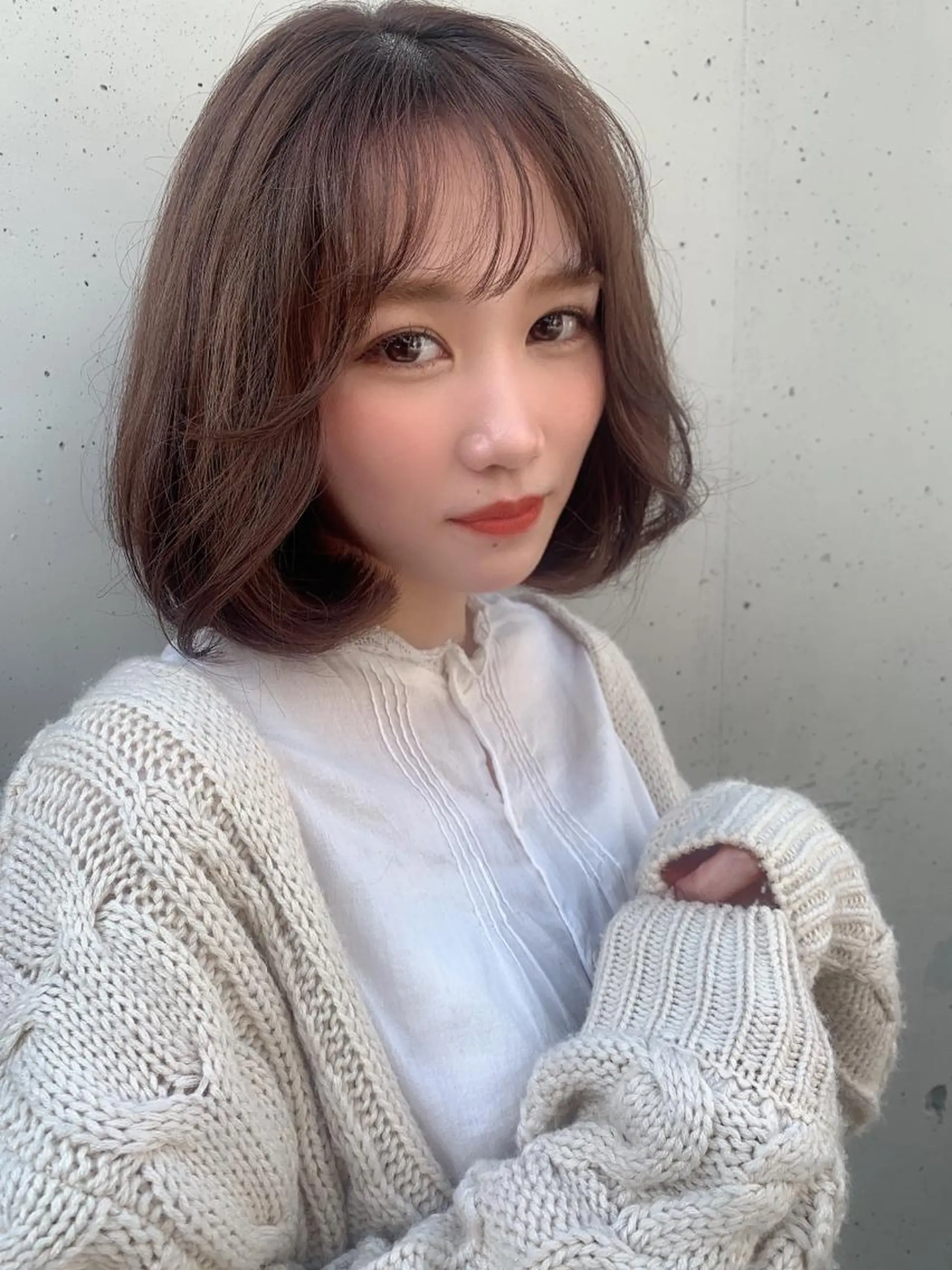 ショート カラー 透明感/オリーブ/ グレージュ/YUKAのヘアスタイル