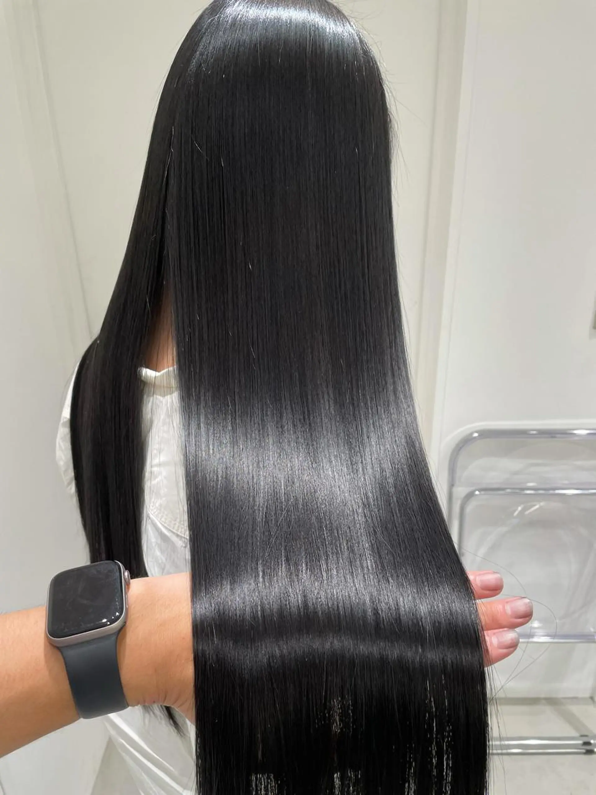 ロング パーマ ハイライト 髪質改善 レイヤーカット 縮毛矯正 トリートメント ito. ブリーチ/髪質改善のヘアスタイル