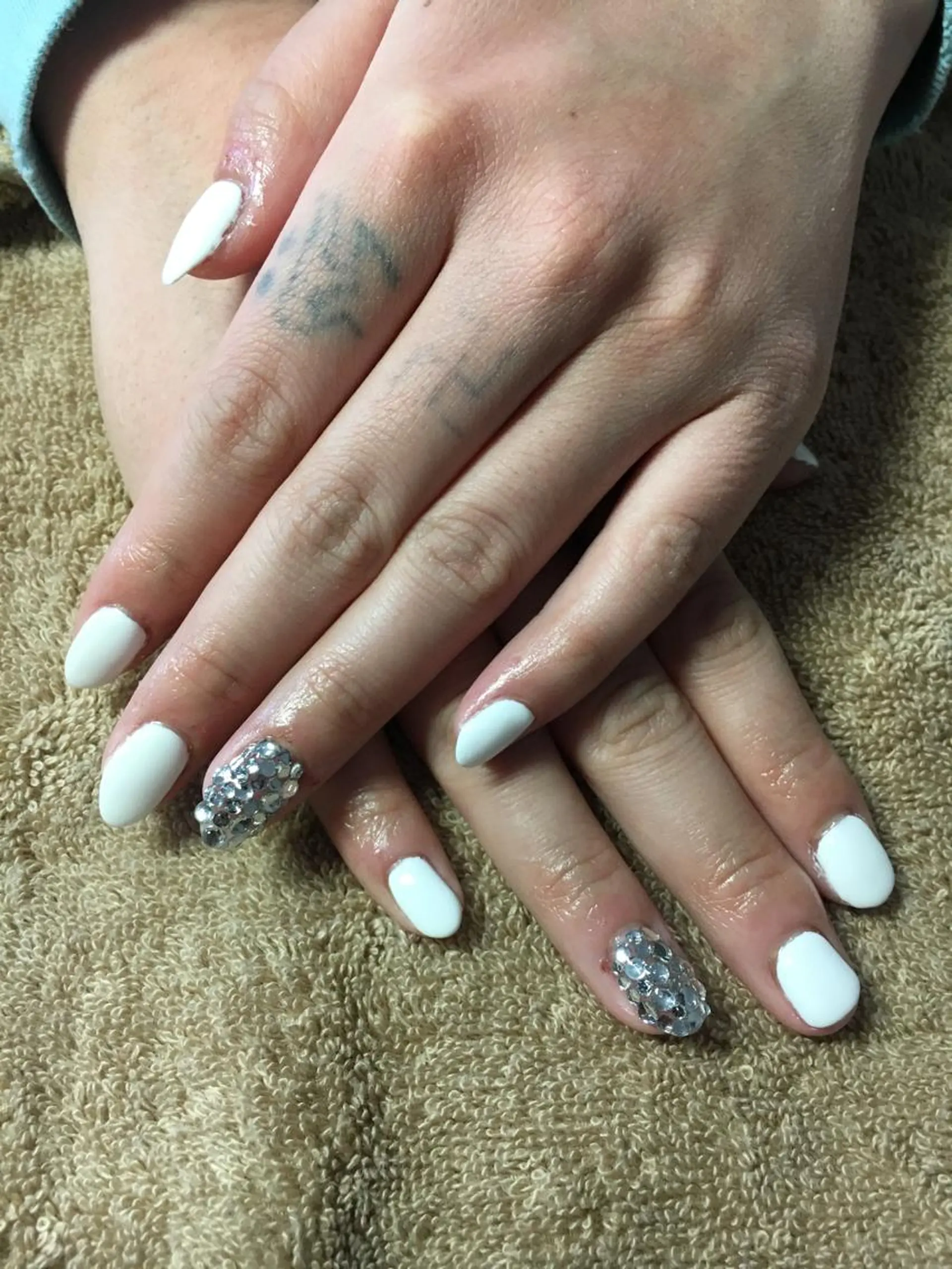 ネイル ストーンネイル ハンドネイル フットネイル miwa ミワのネイルデザイン