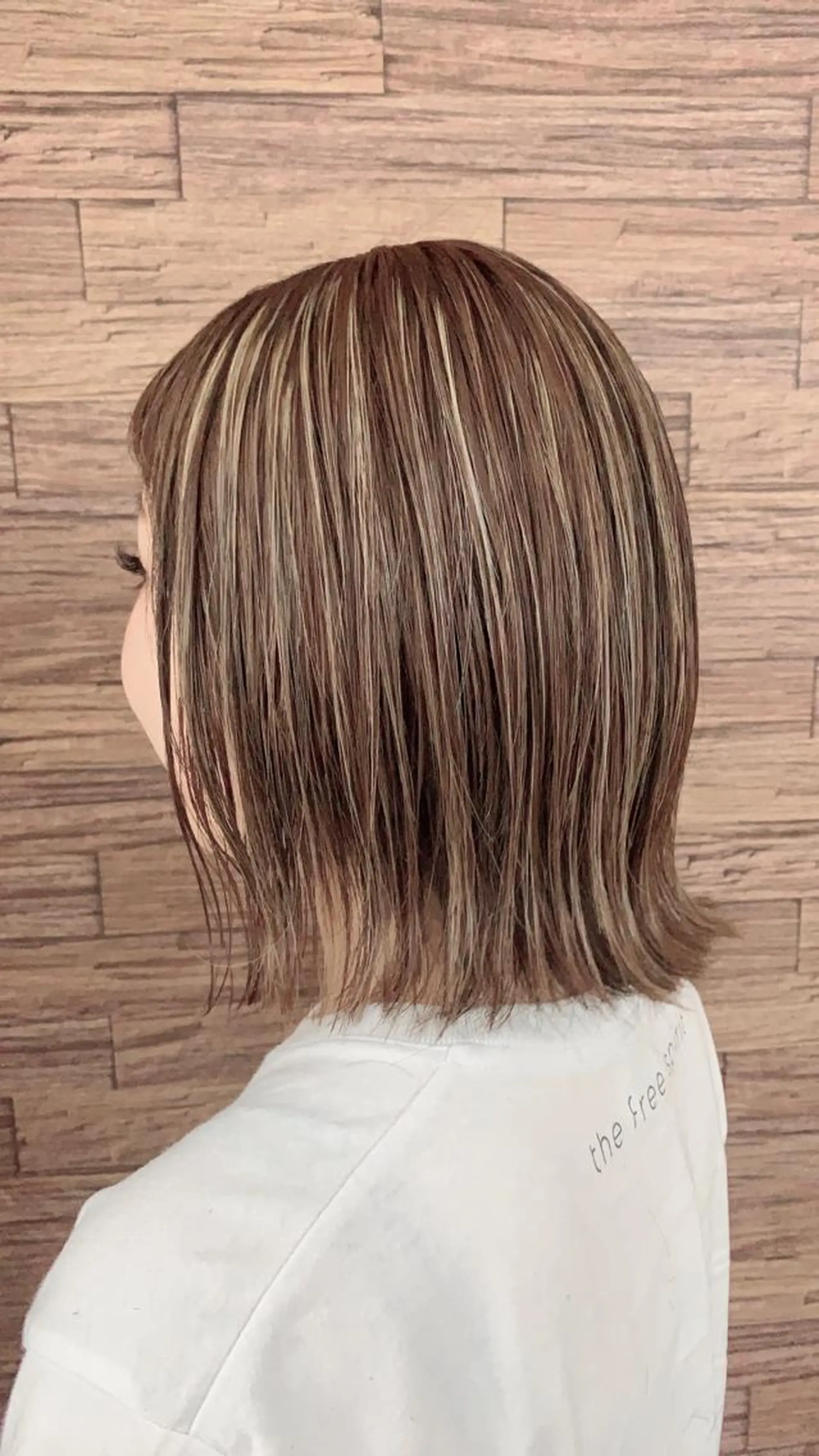 ミディアム カラー 有坂 里恵のヘアスタイル